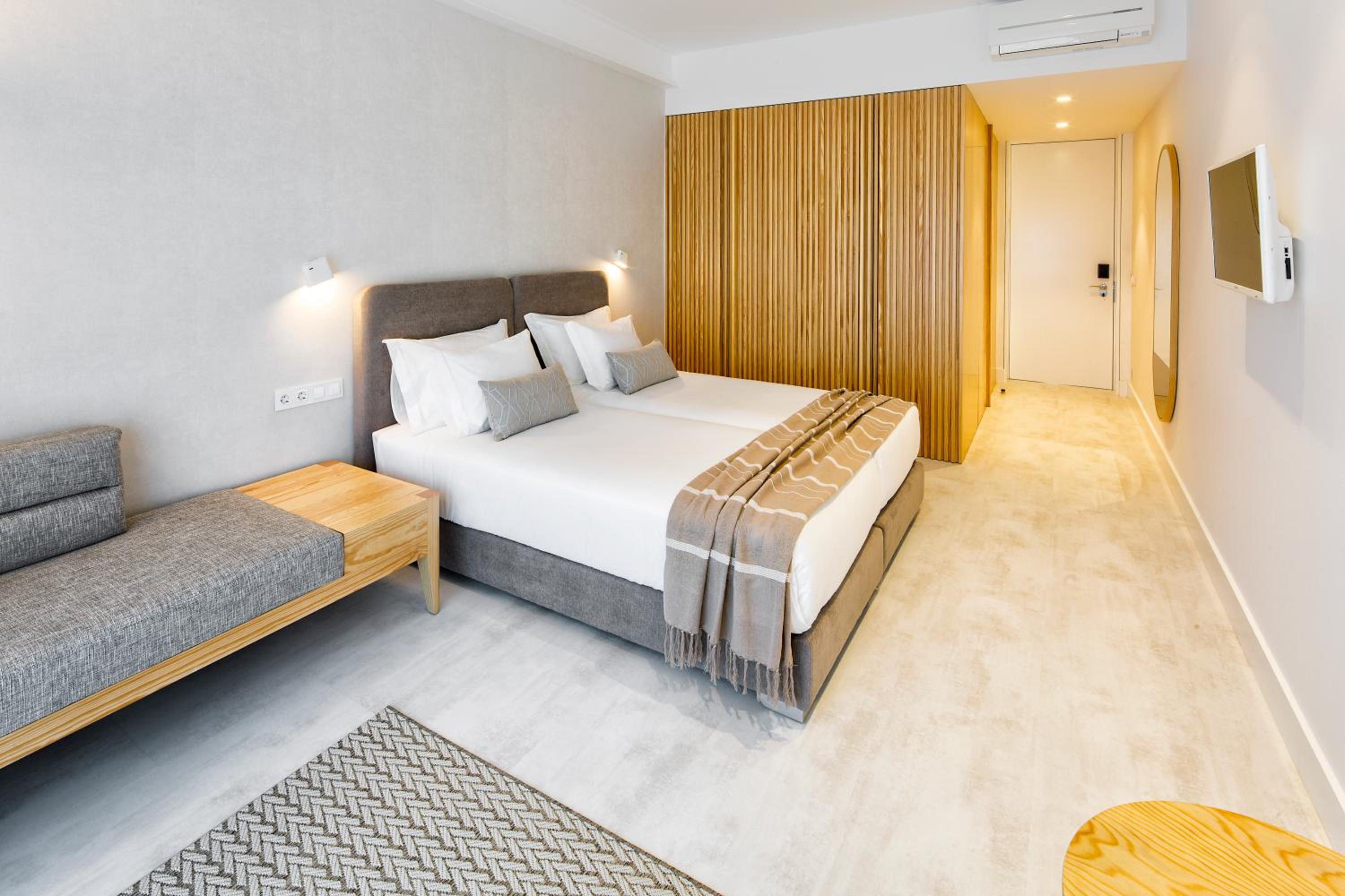 Deluxe Double Room with Sea View photo 3