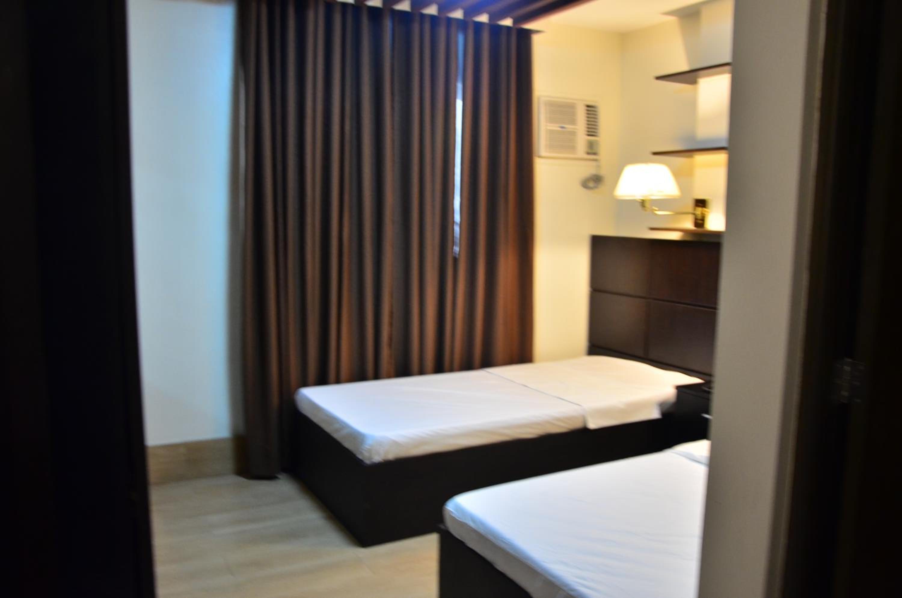 Standard Room with Window without View