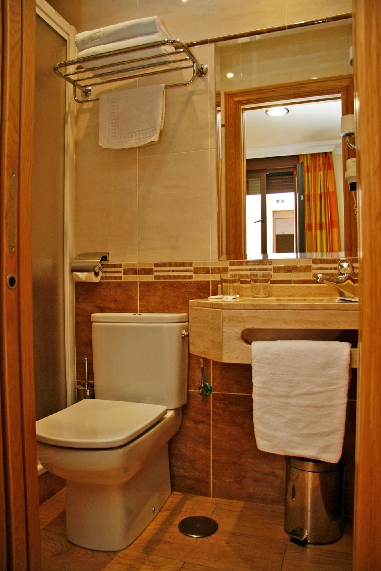 Single Room photo 3