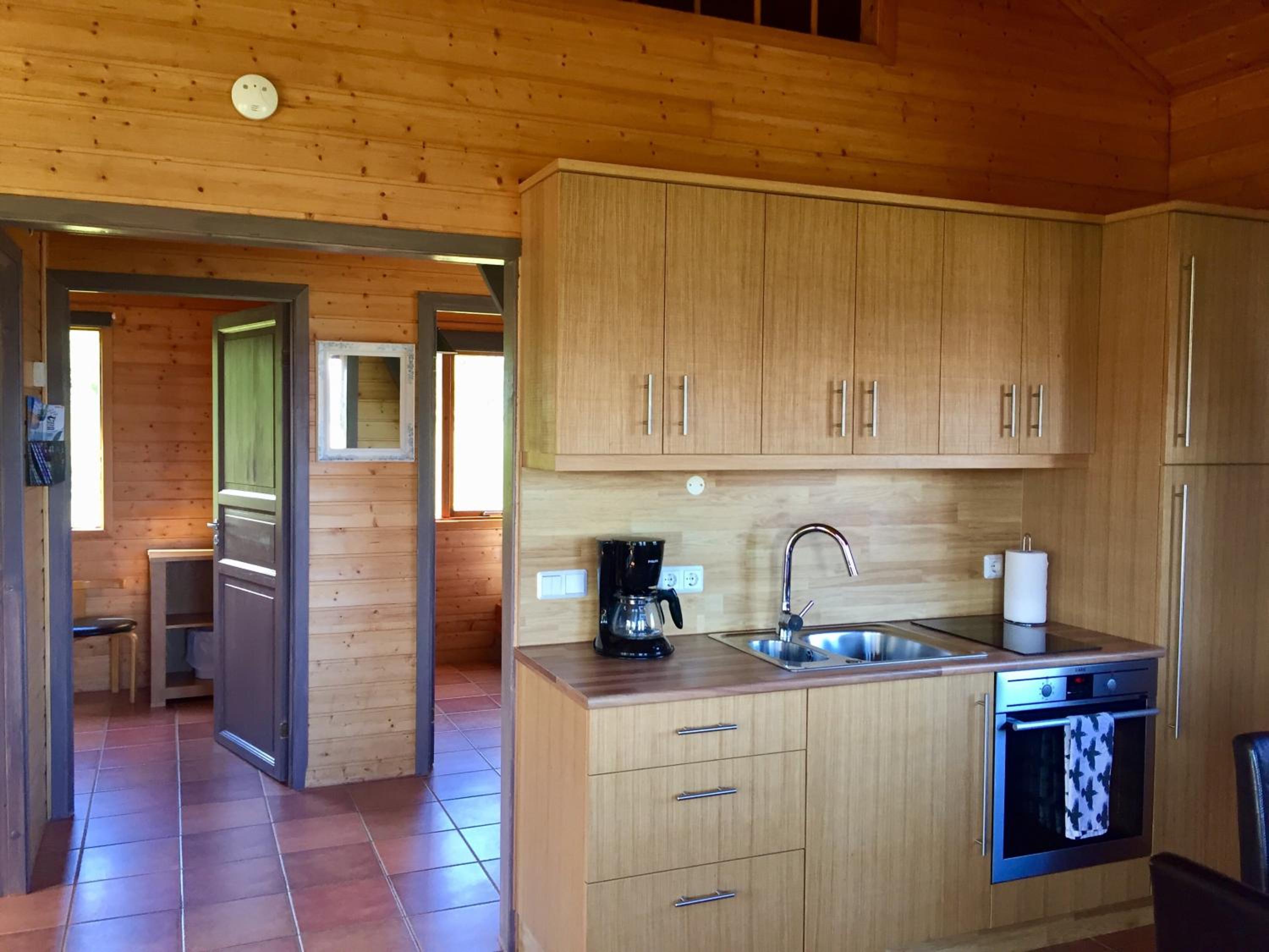 Two-Bedroom House - Photo 4