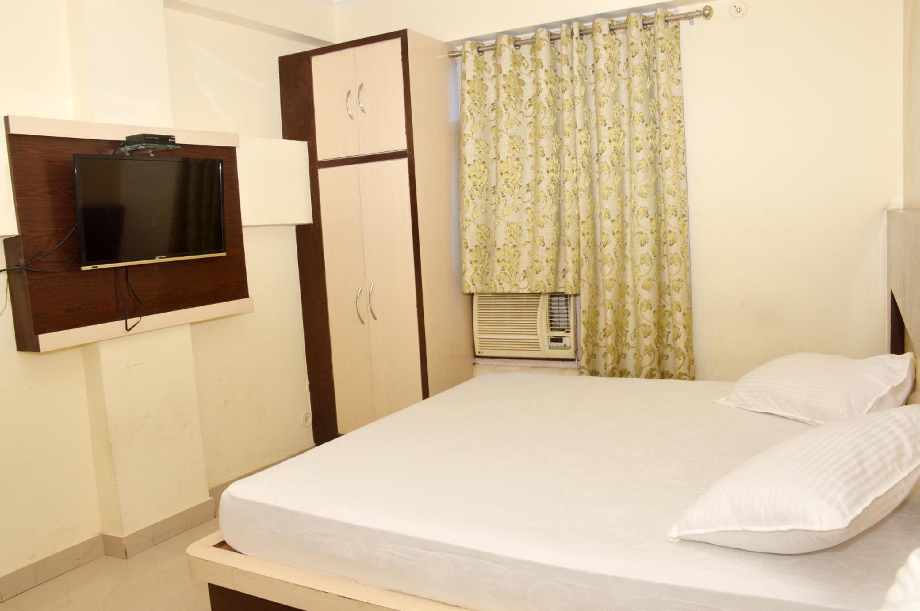 Deluxe Double Room photo 2