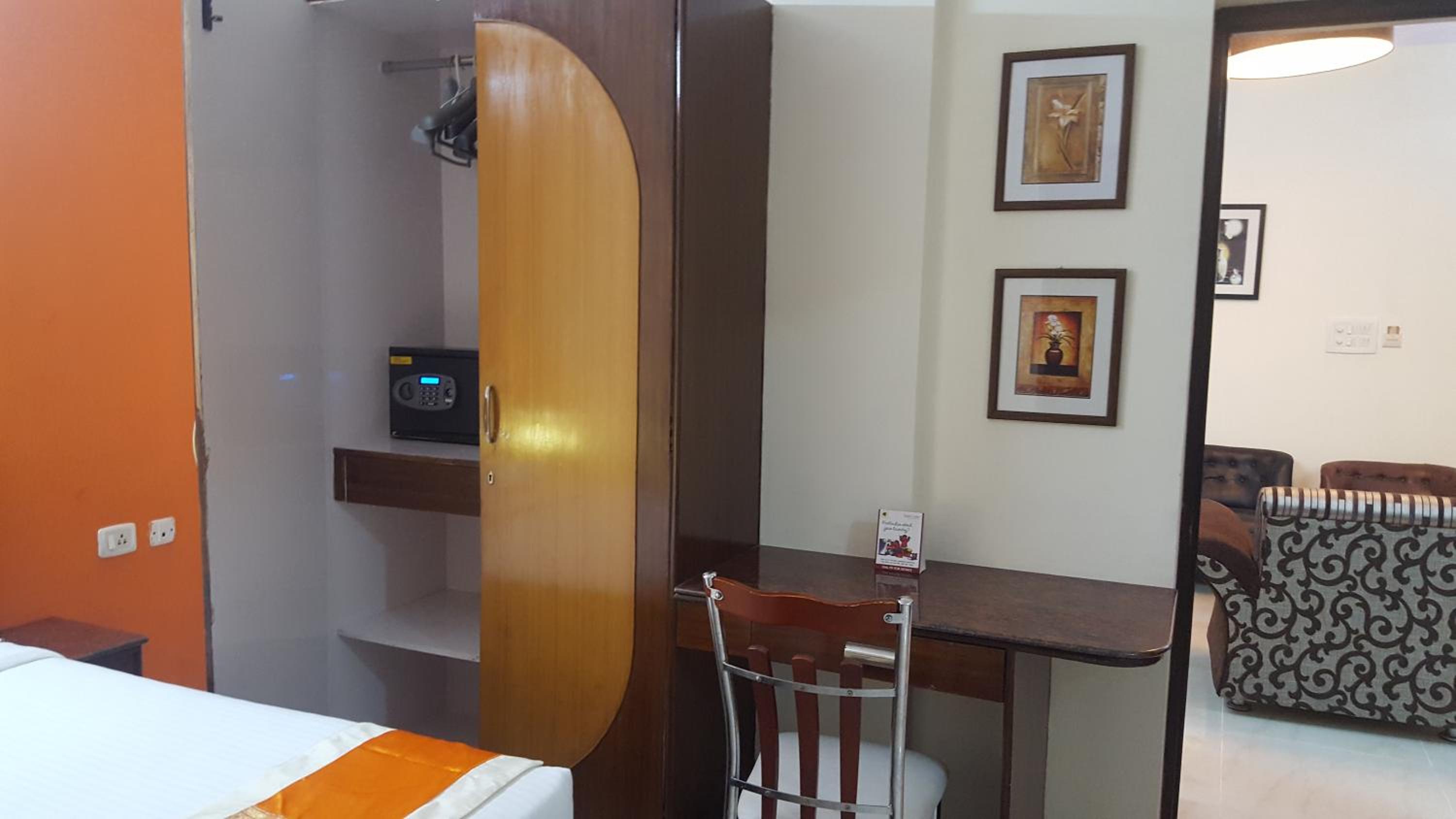 Deluxe Apartment photo 3