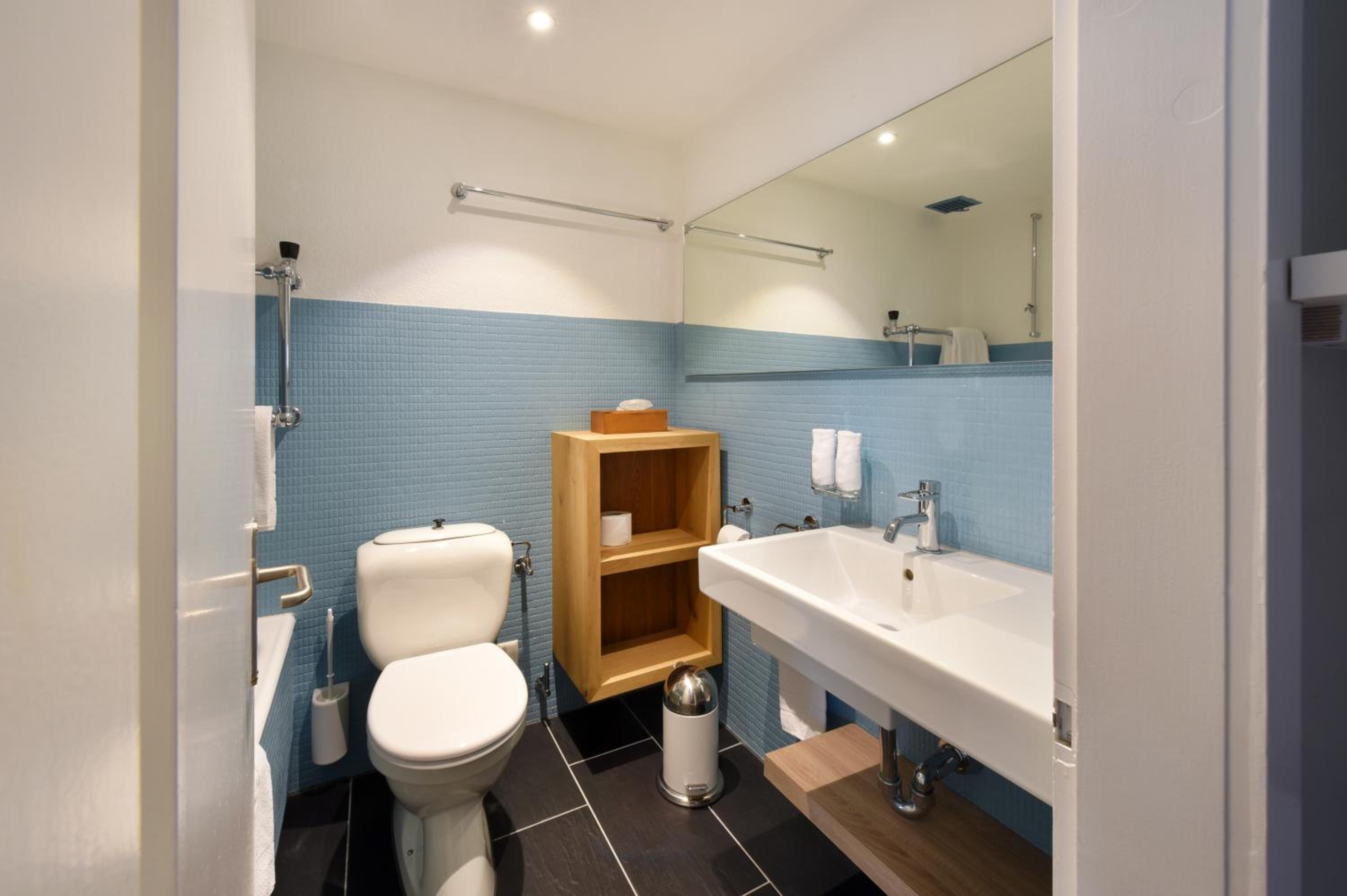 Superior Suite with Balcony and Panorama View - Photo 5
