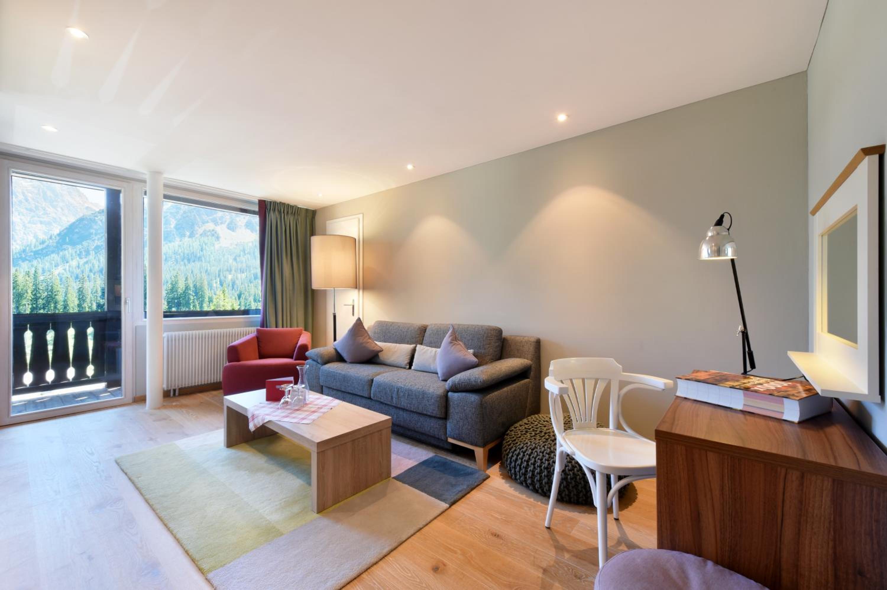 Superior Suite with Balcony and Panorama View - Photo 4