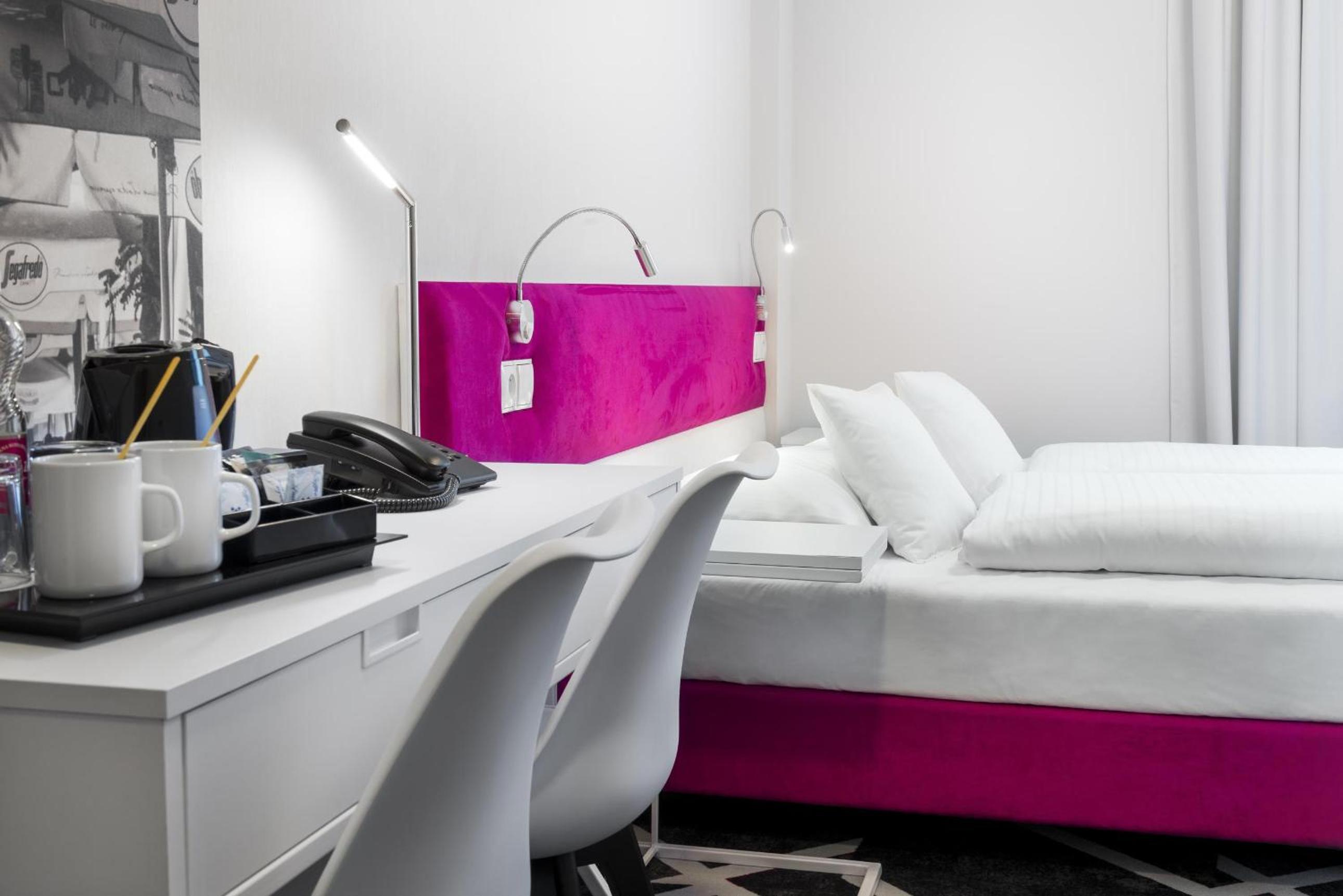 Double Room - Photo 1