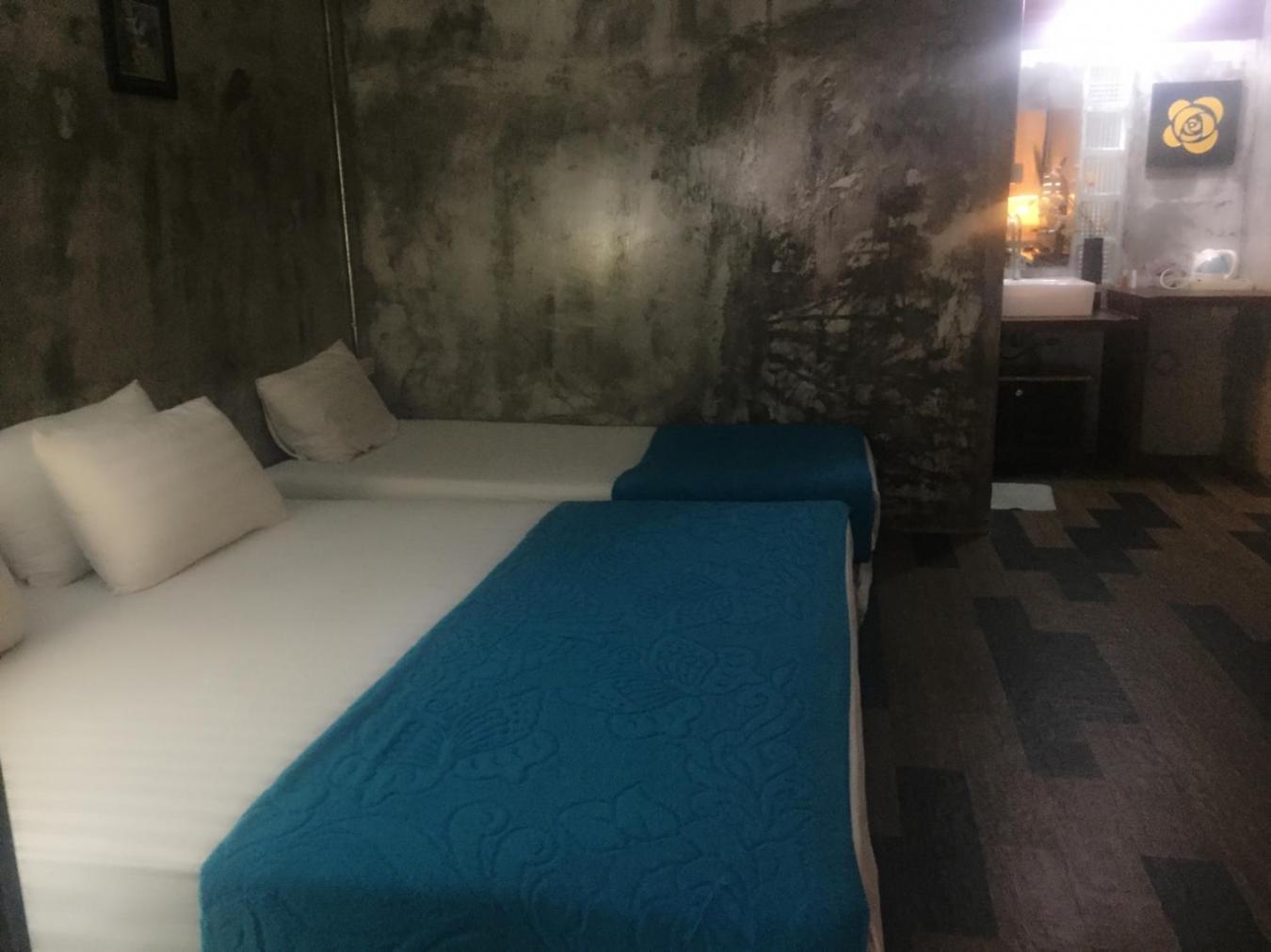 Budget Triple Room - Photo 2