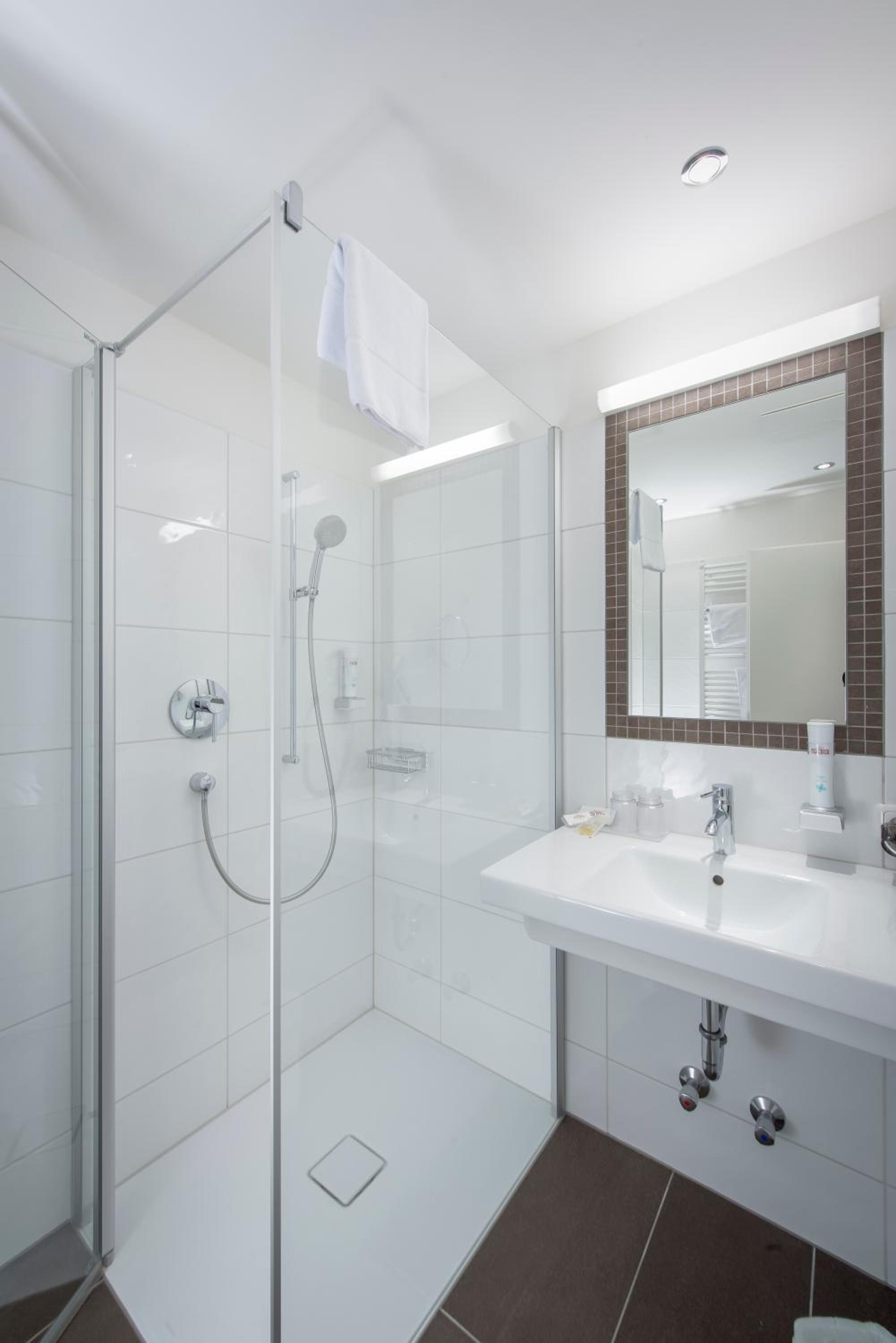 Double Room - Photo 4