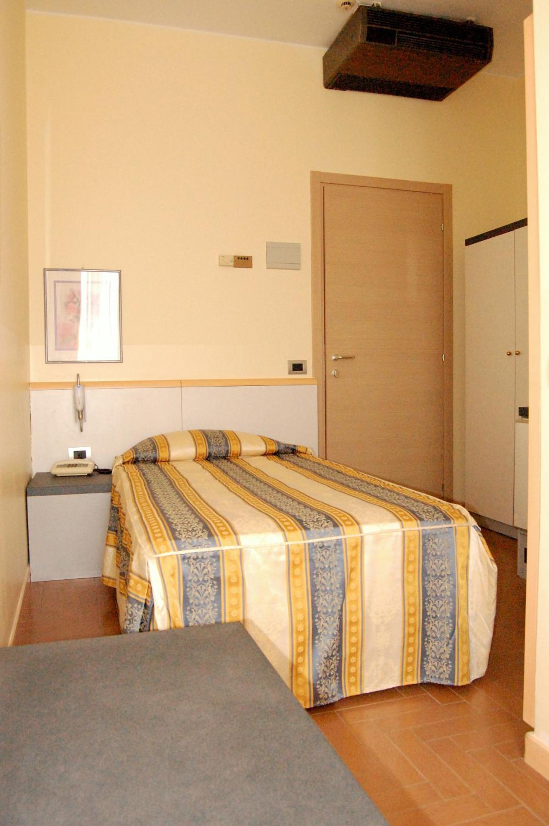 Economy Single Room photo 1