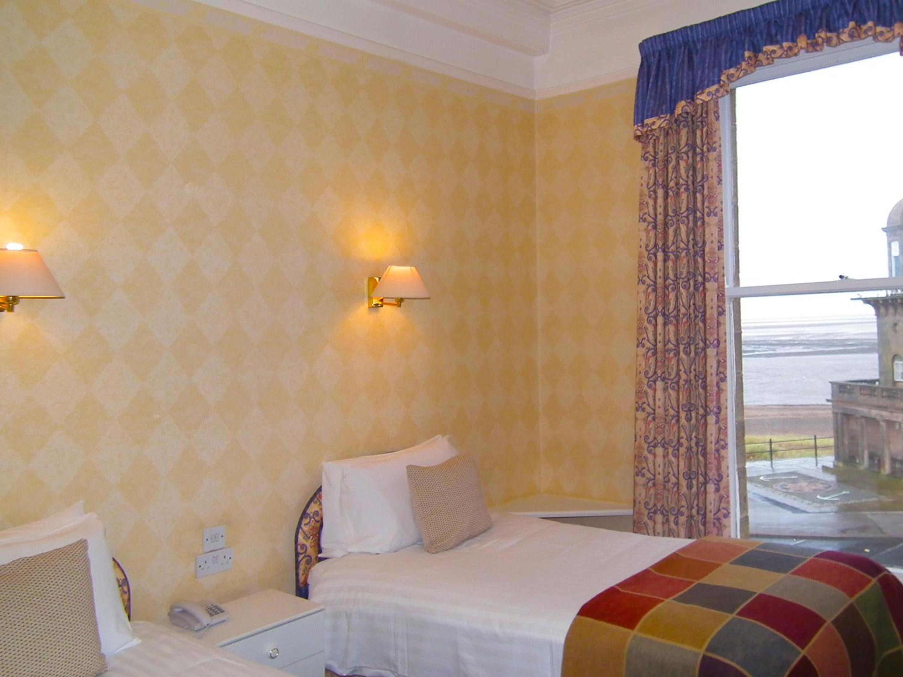 Twin Room with Sea View photo 2