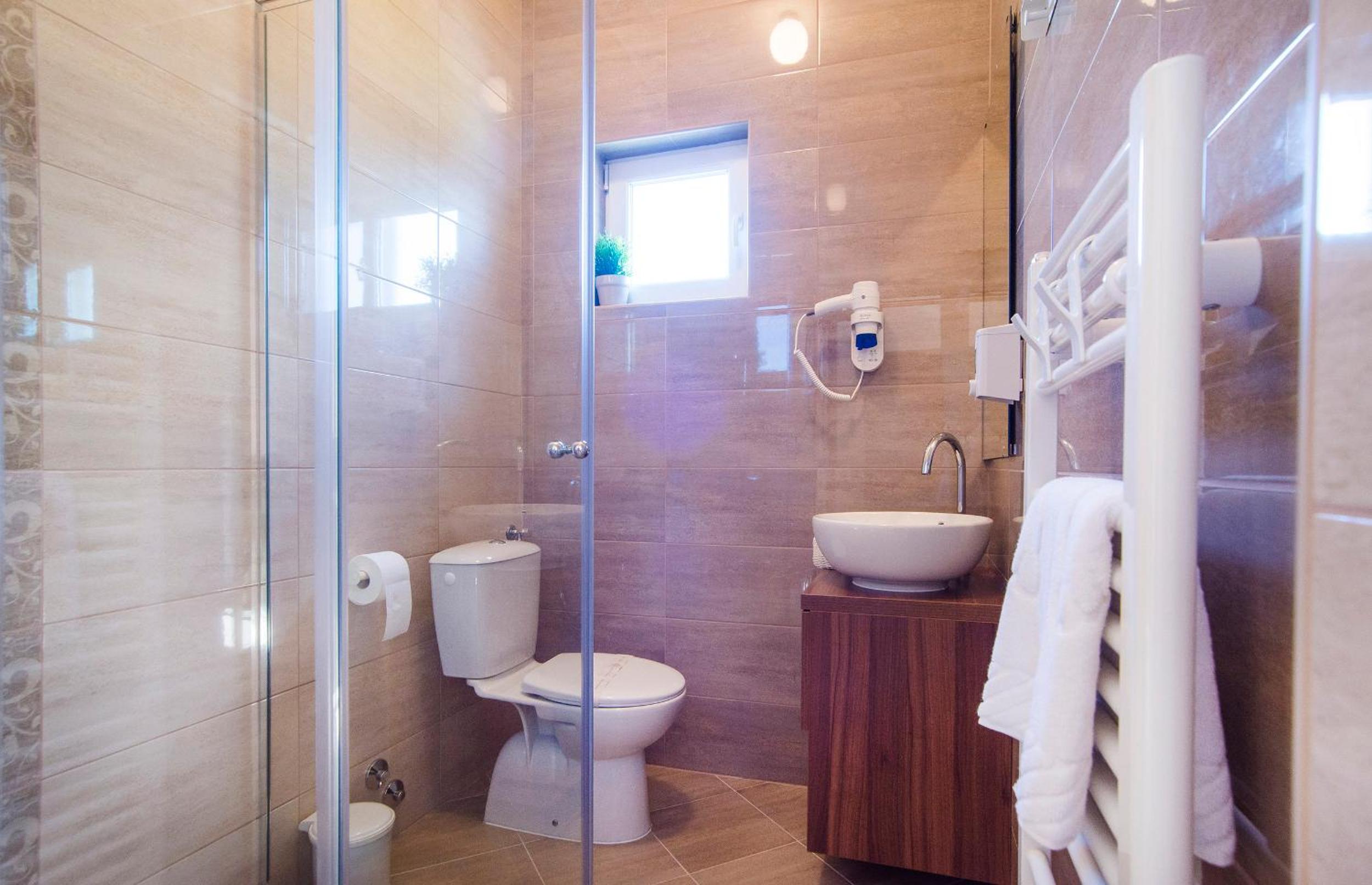 Deluxe Double Room with Balcony - Photo 26