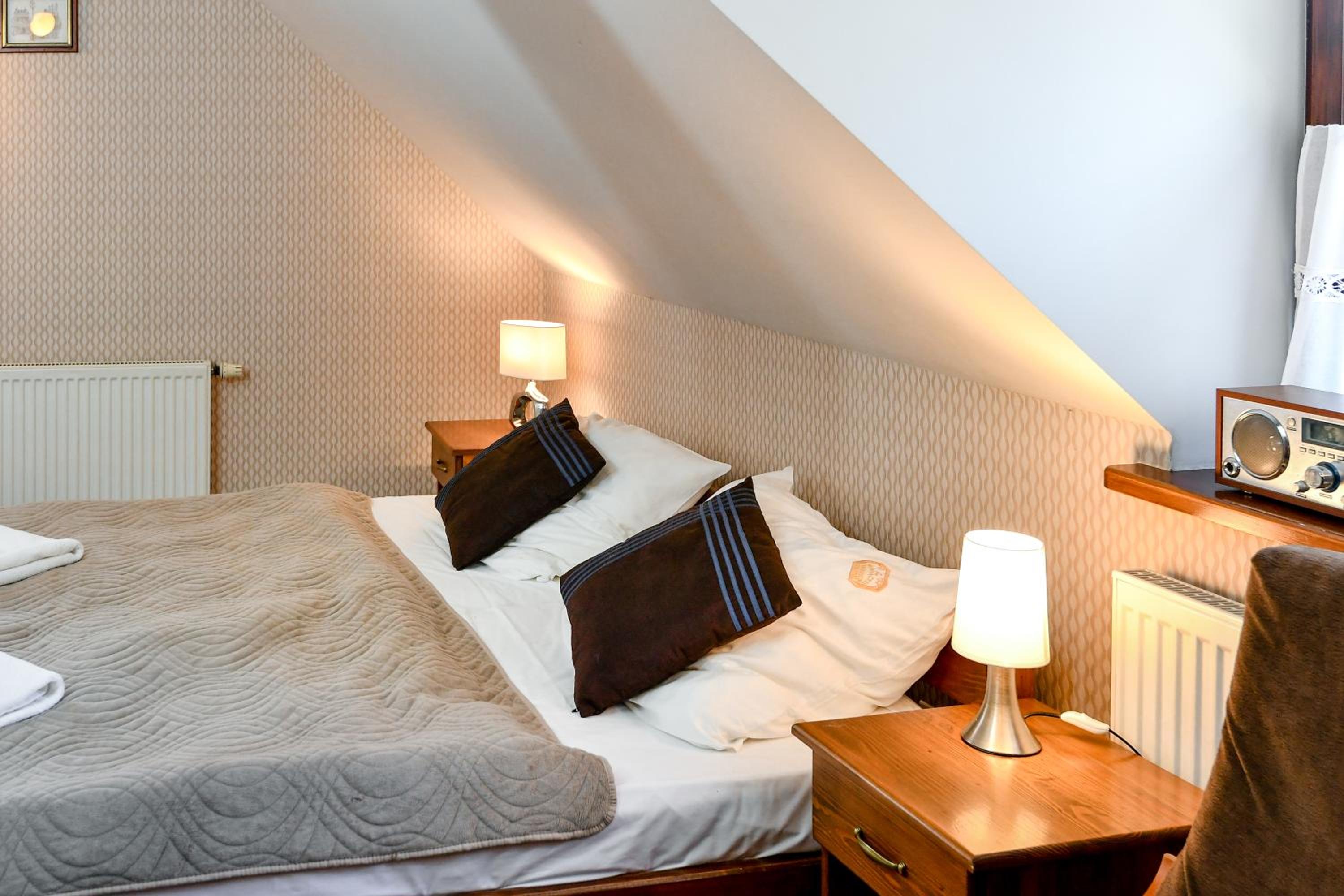 Standard Triple Room - Photo 6