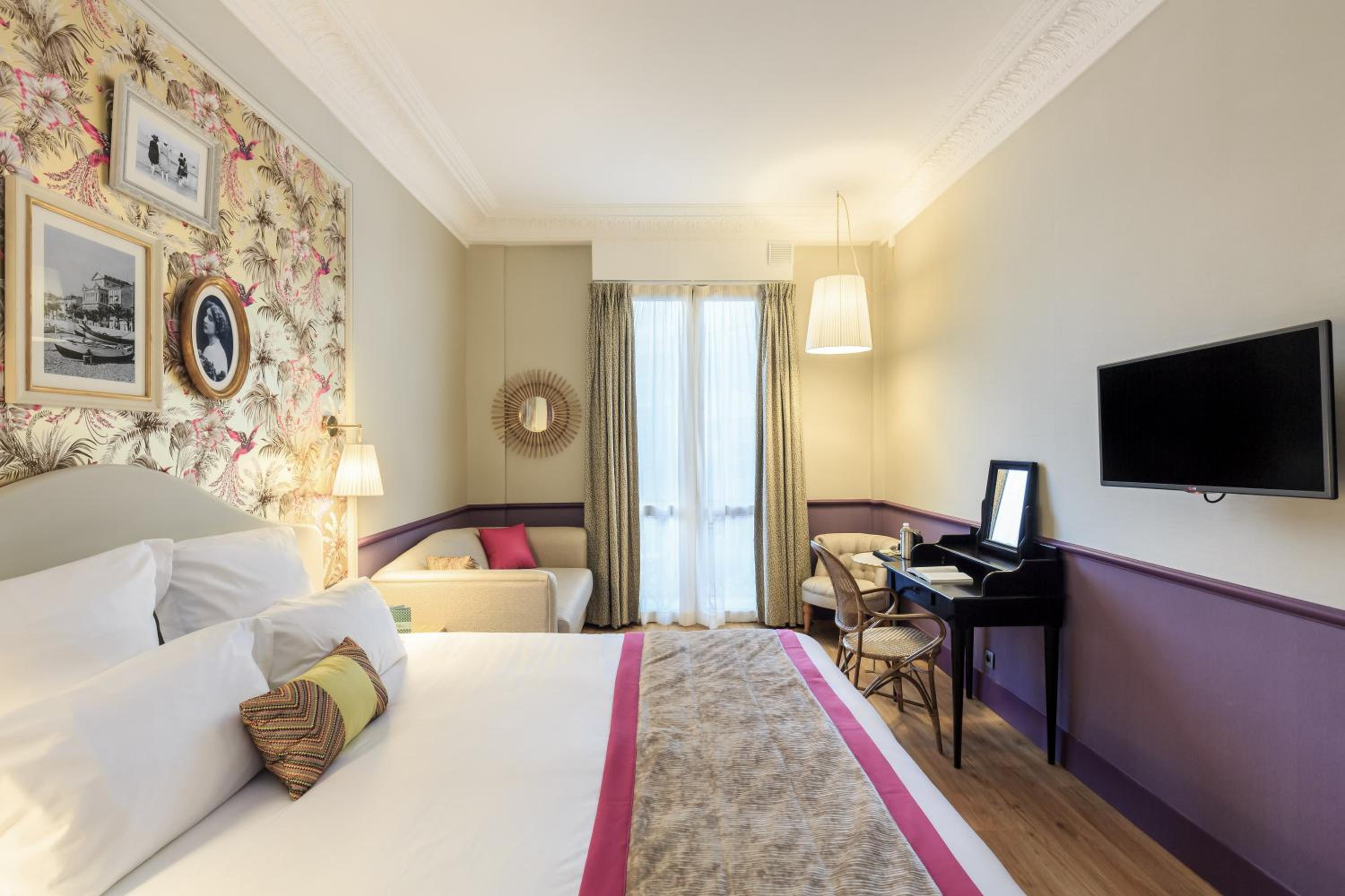 Classic Triple Room - Photo 11