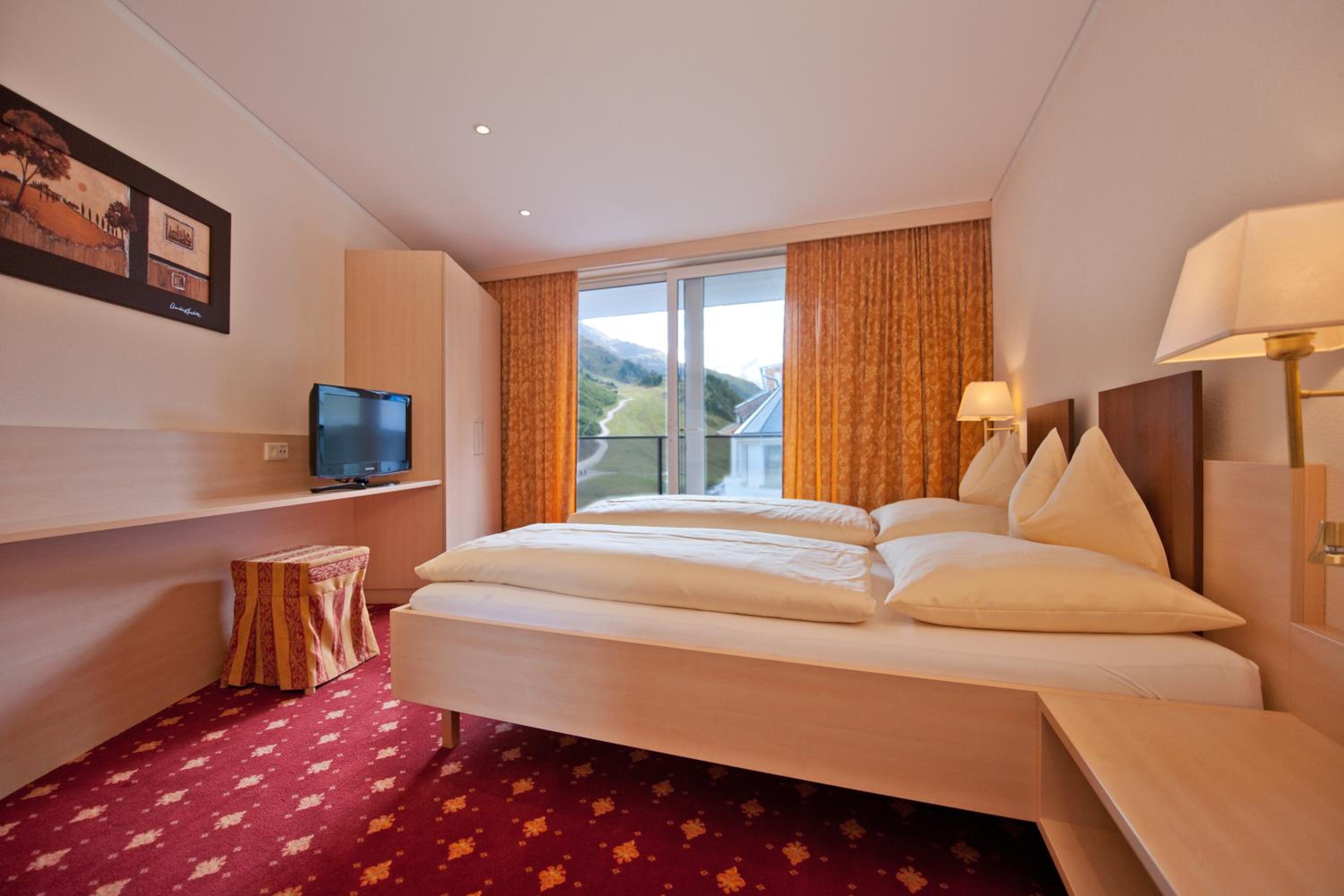 Suite with Balcony photo 2
