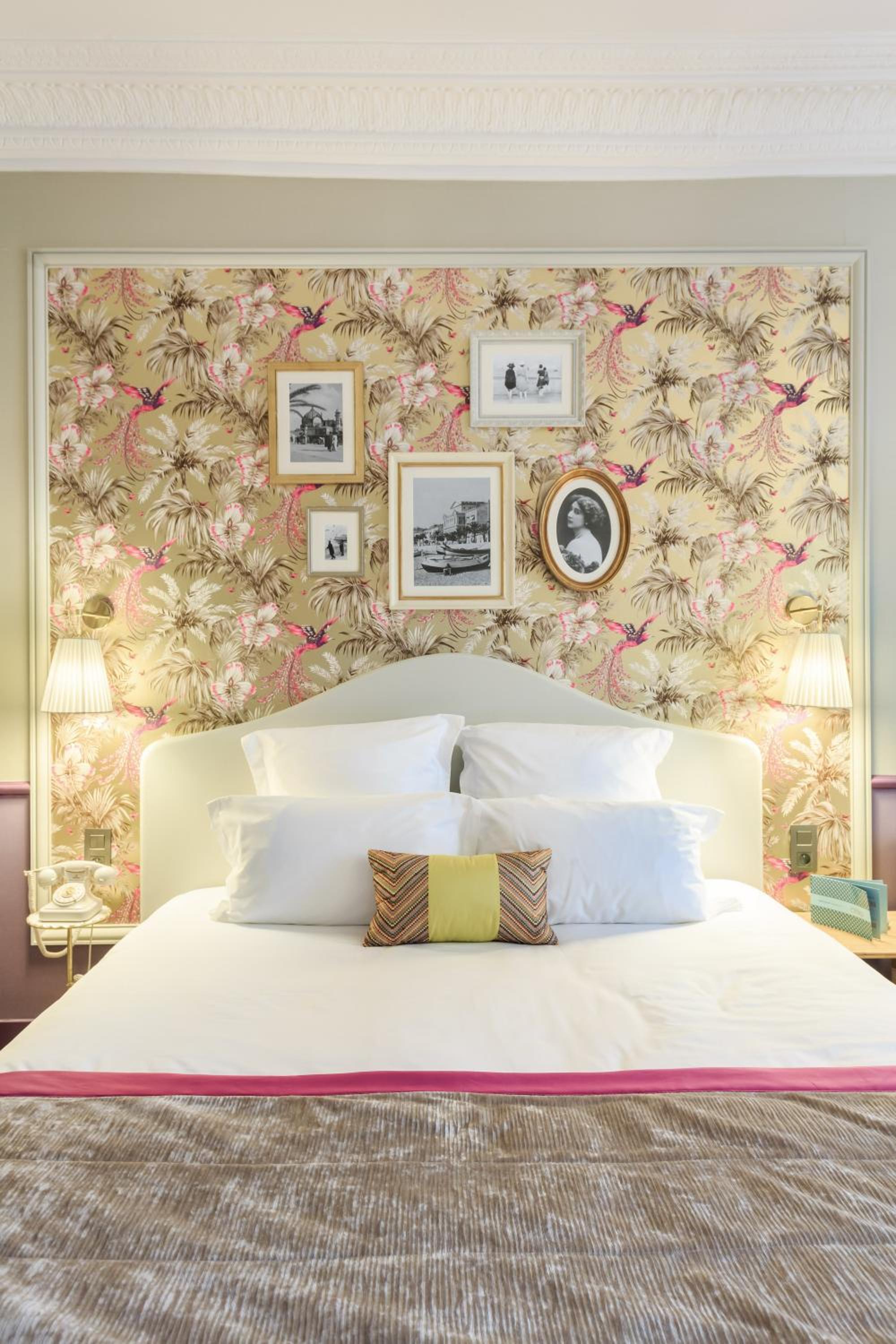 Superior Double or Twin Room with Terrace - Photo 16