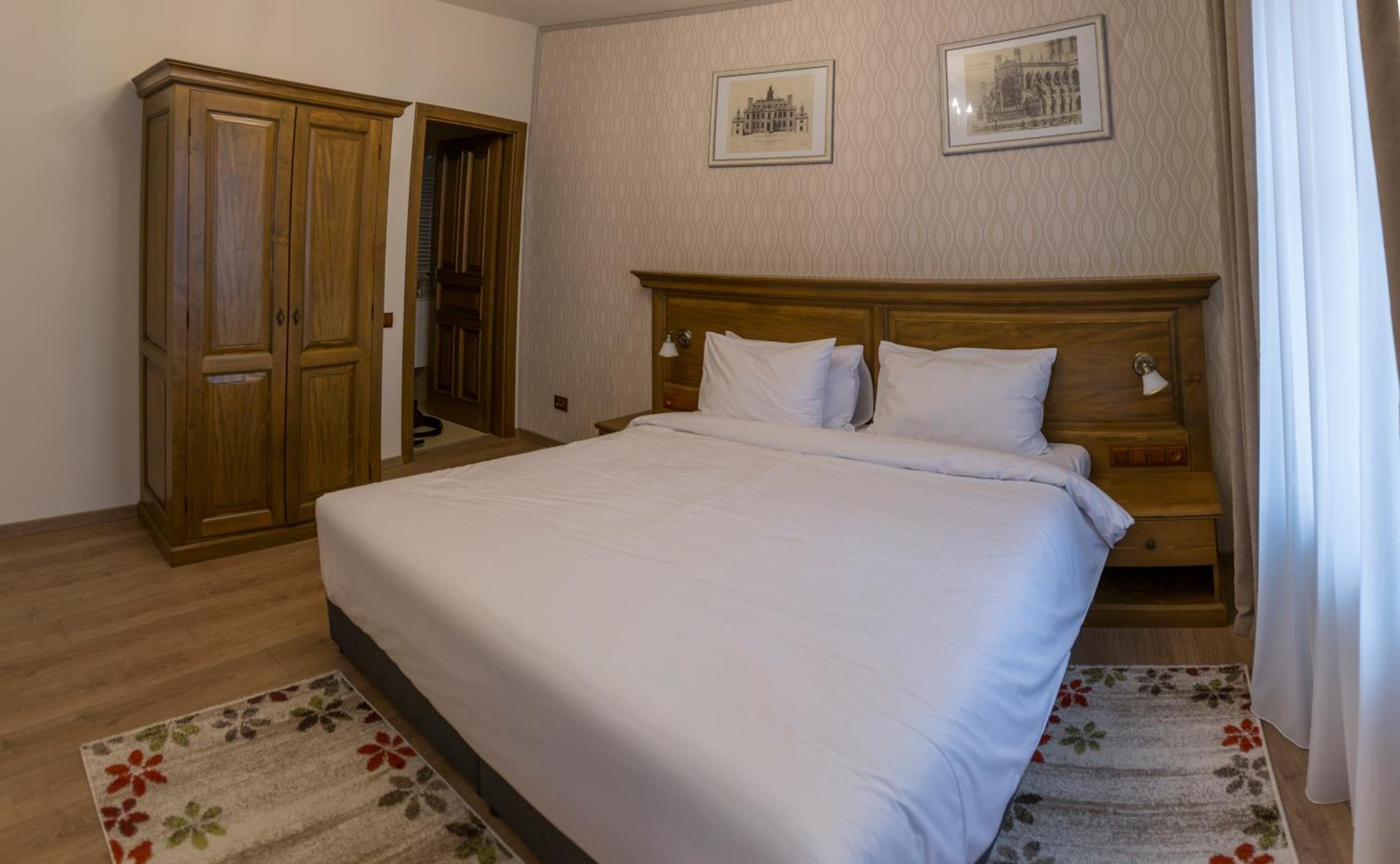 Superior Double Room - Photo 11