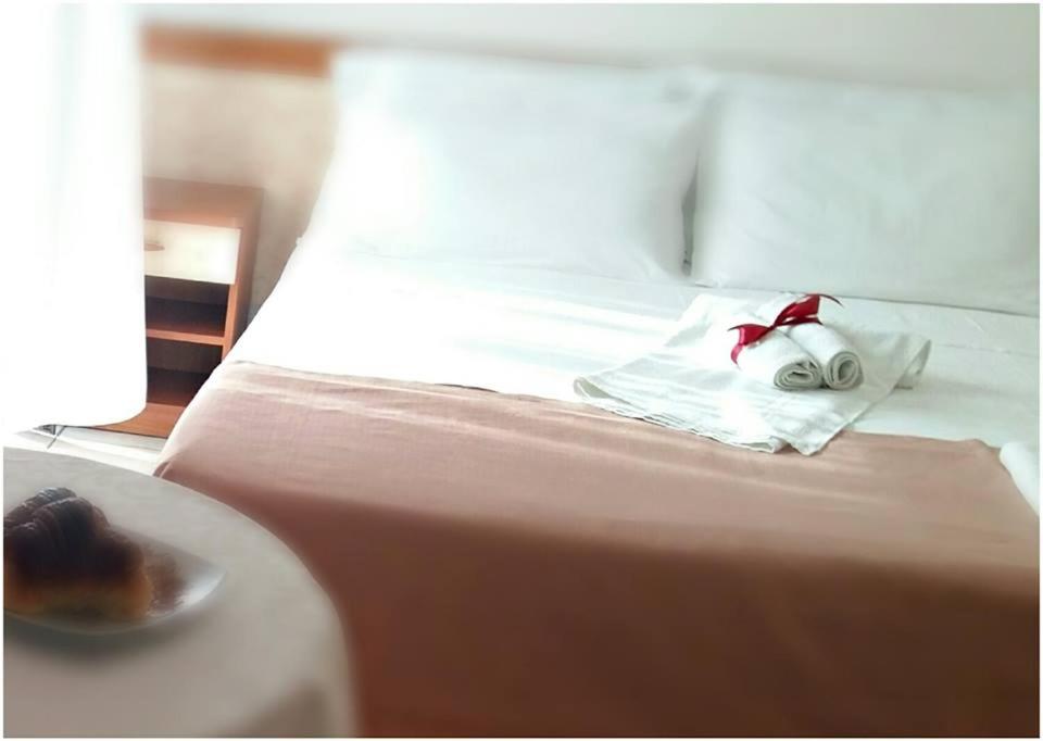 Double or Twin Room photo 1