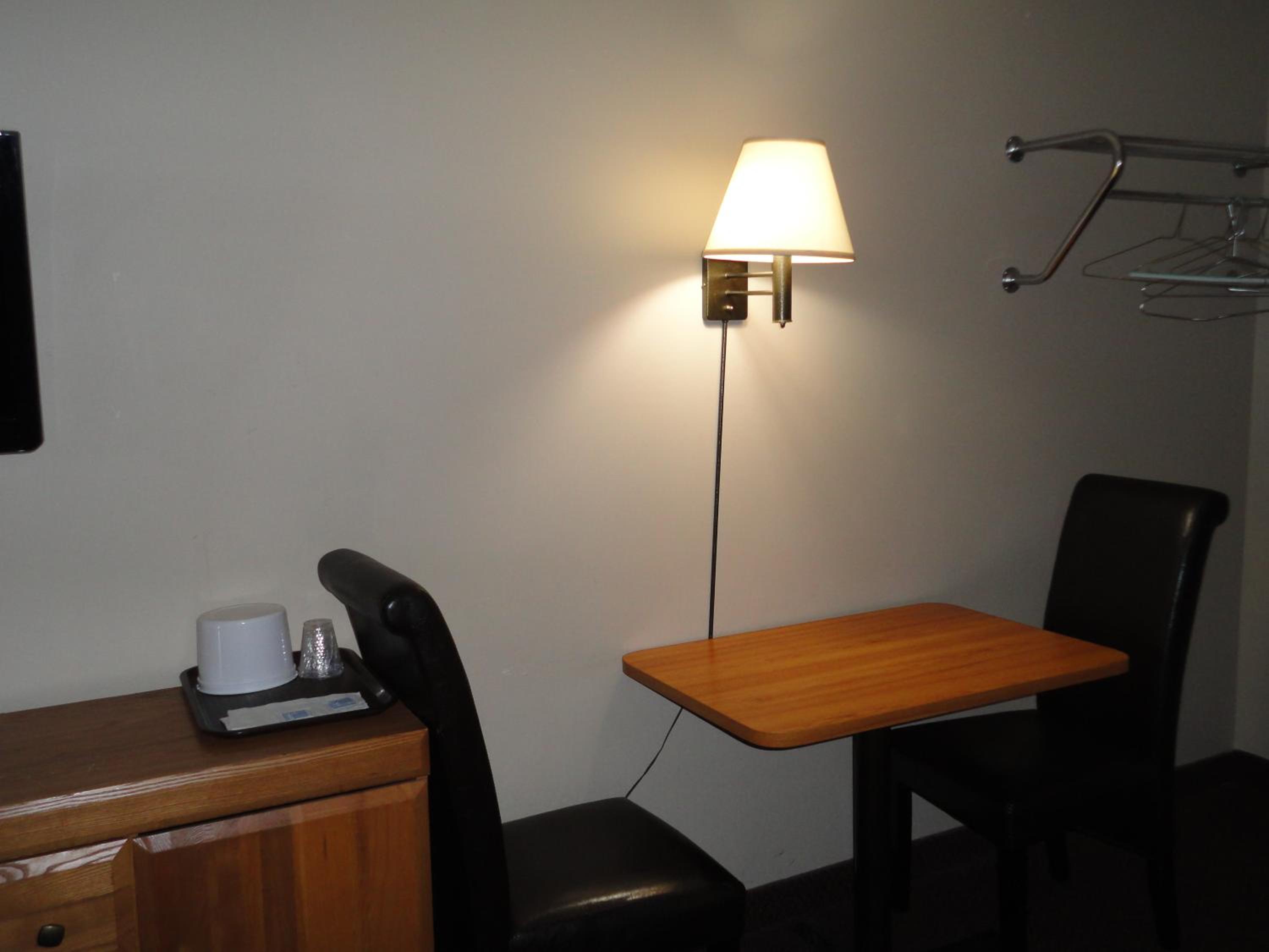 Double Room with Two Double Beds - Photo 5