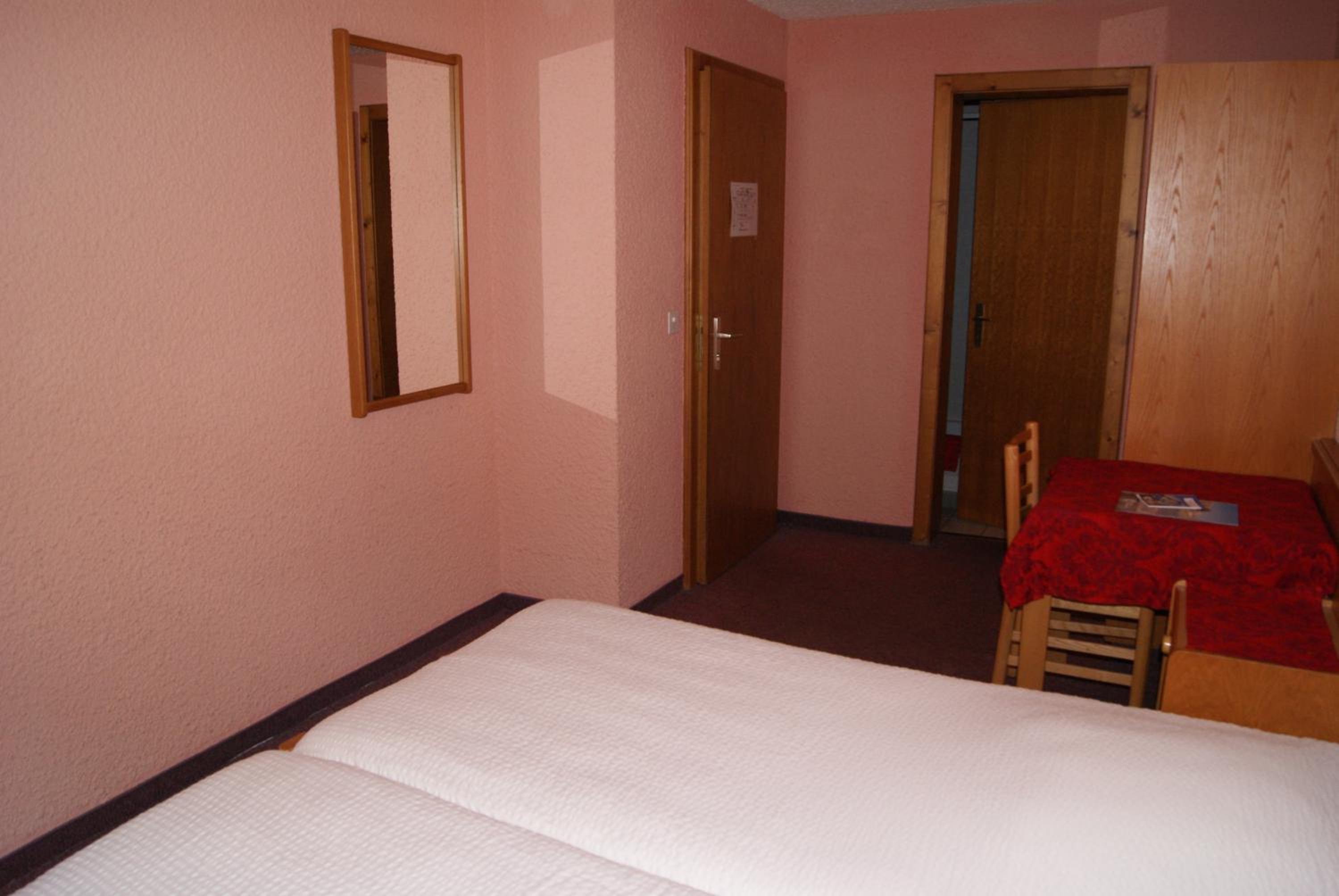 Single Room photo 1