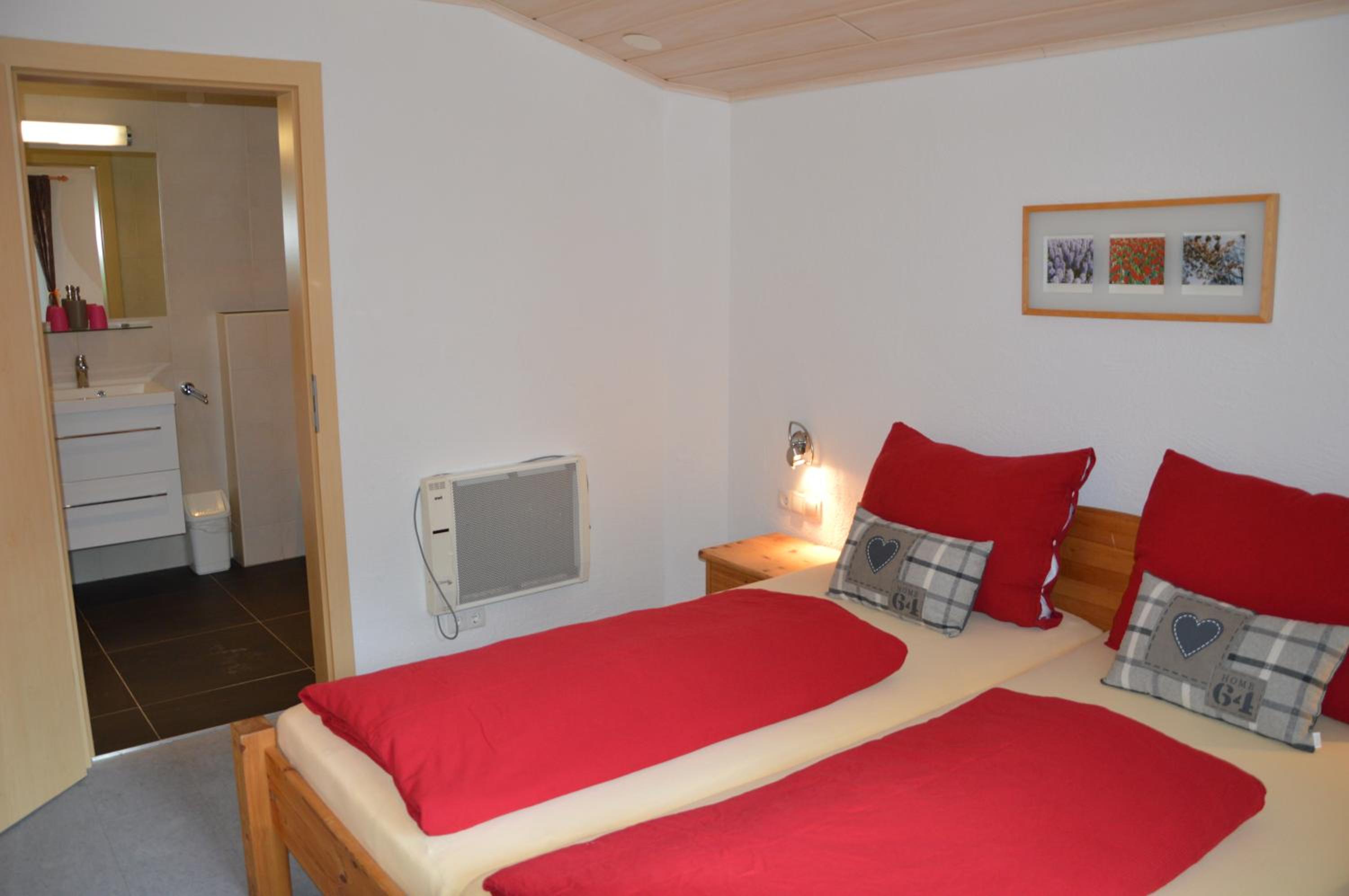 Three-Bedroom Apartment with Balcony photo 1