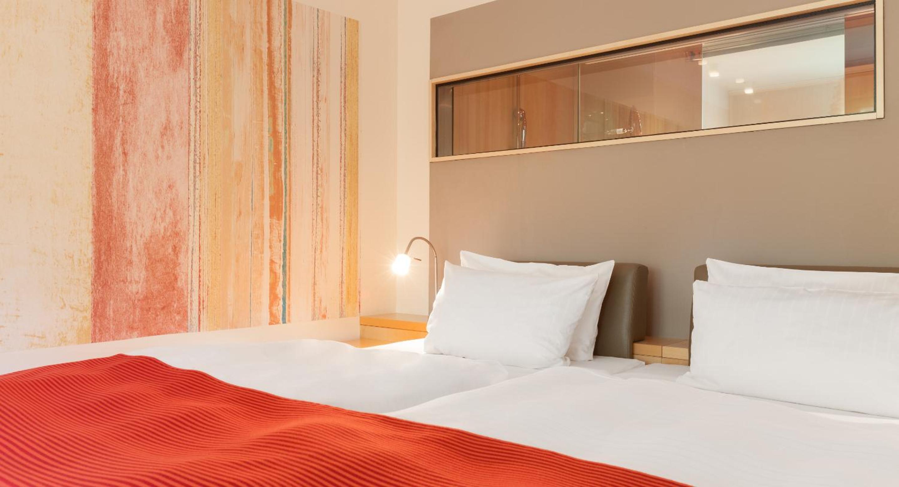 Deluxe Double Room with Sea View - Photo 3