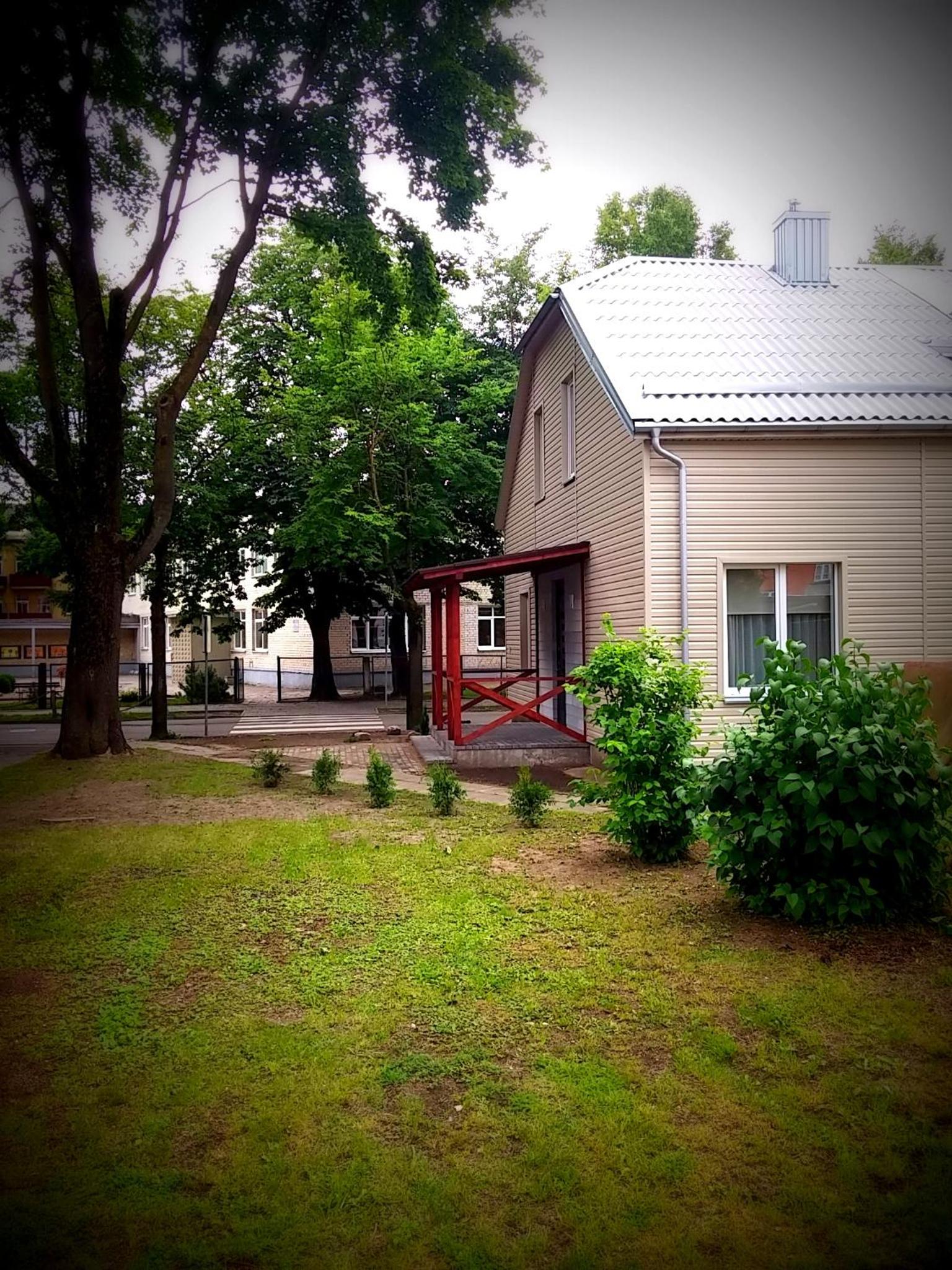 Apartment - Ground Floor - Photo 2
