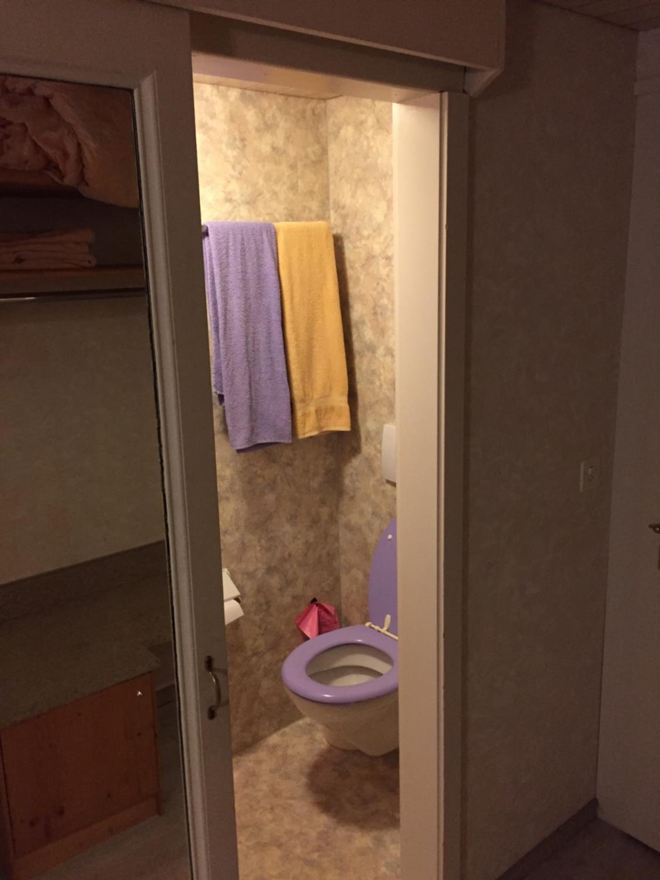 Family Room With Shower photo 3