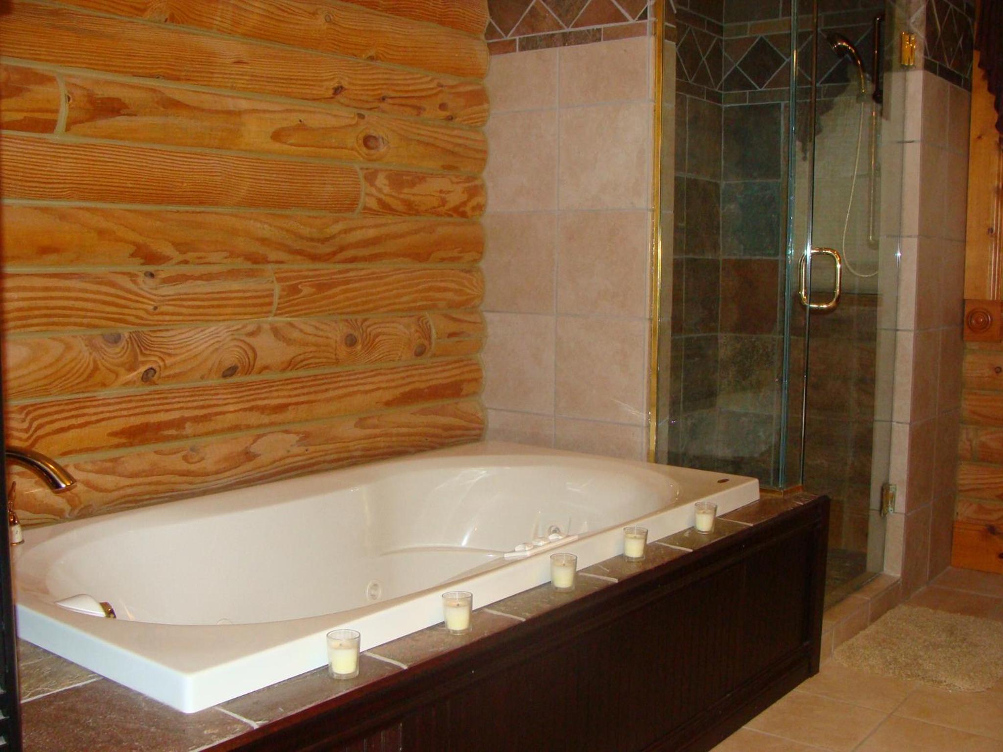 Deluxe King Suite photo 3