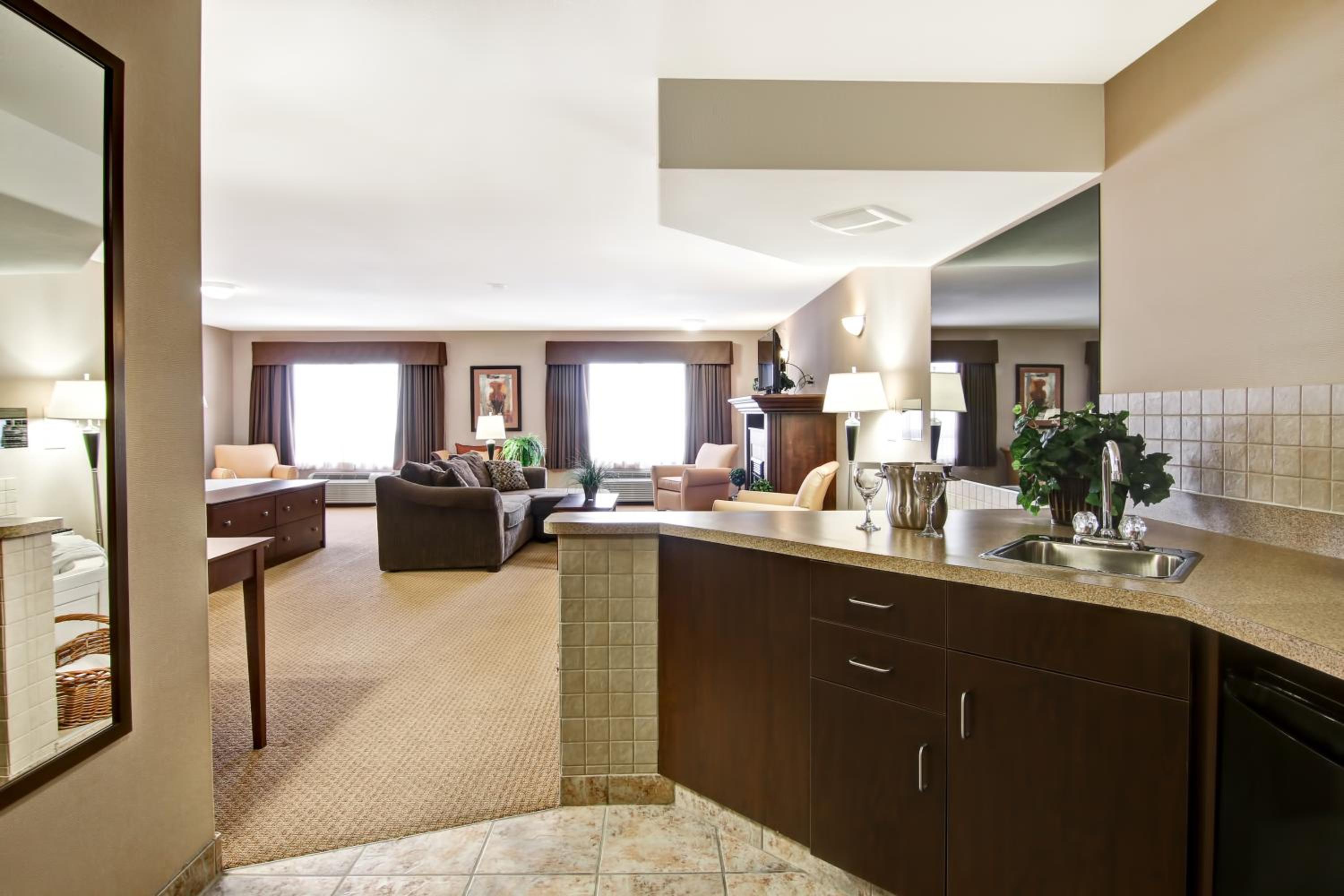 Executive Suite photo 2
