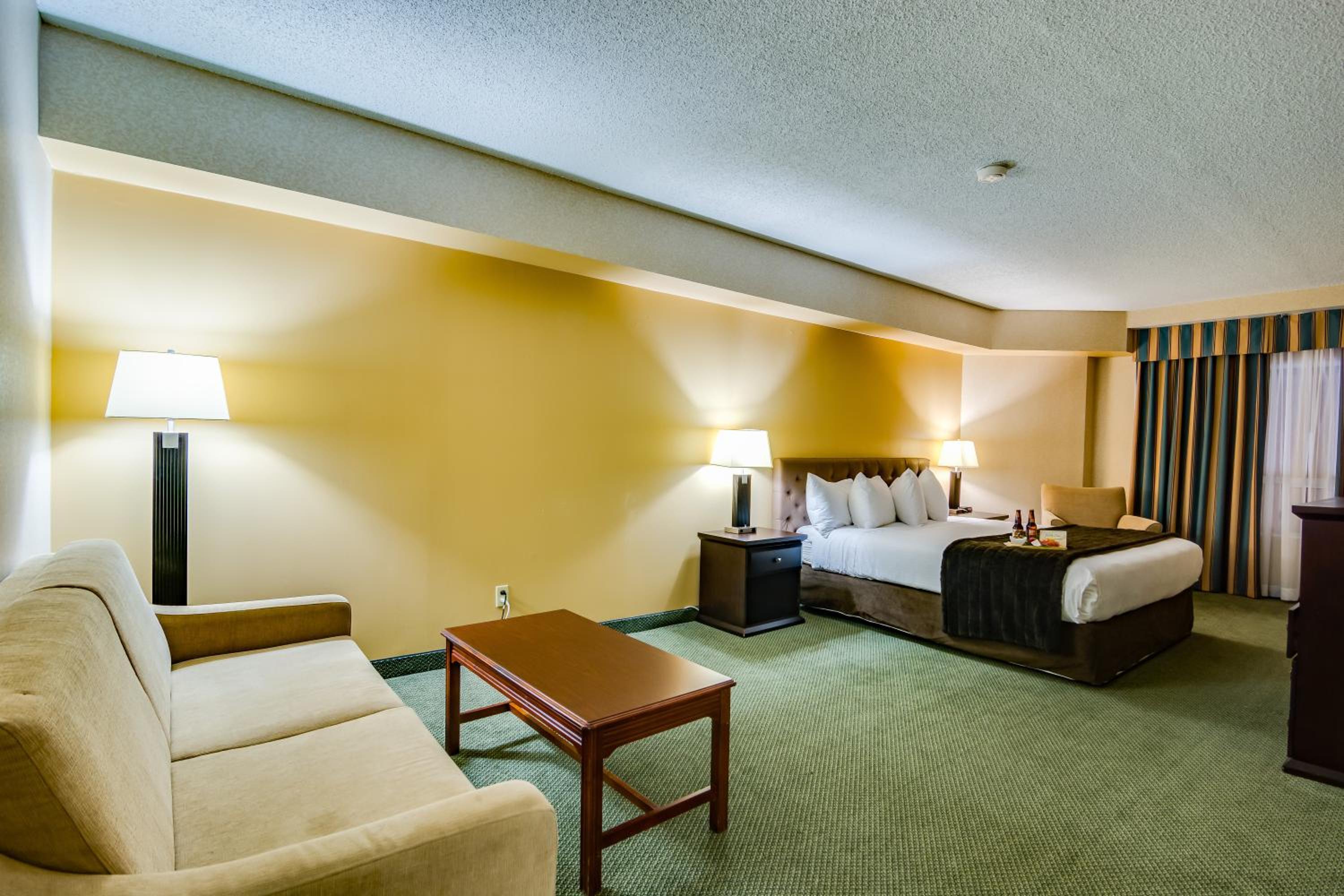 Family Suite - Photo 8