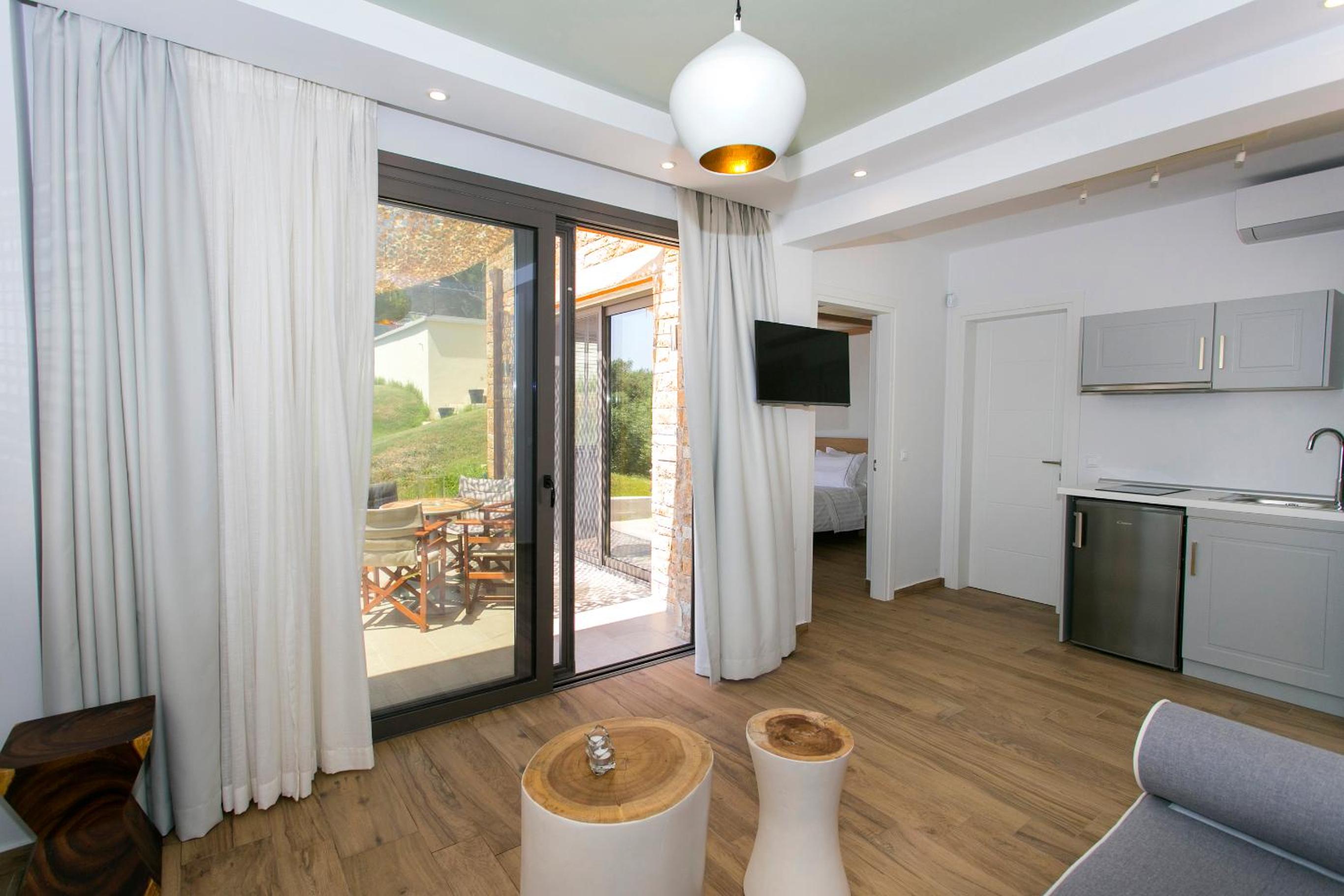 Holiday Home with Garden and Partial Sea View