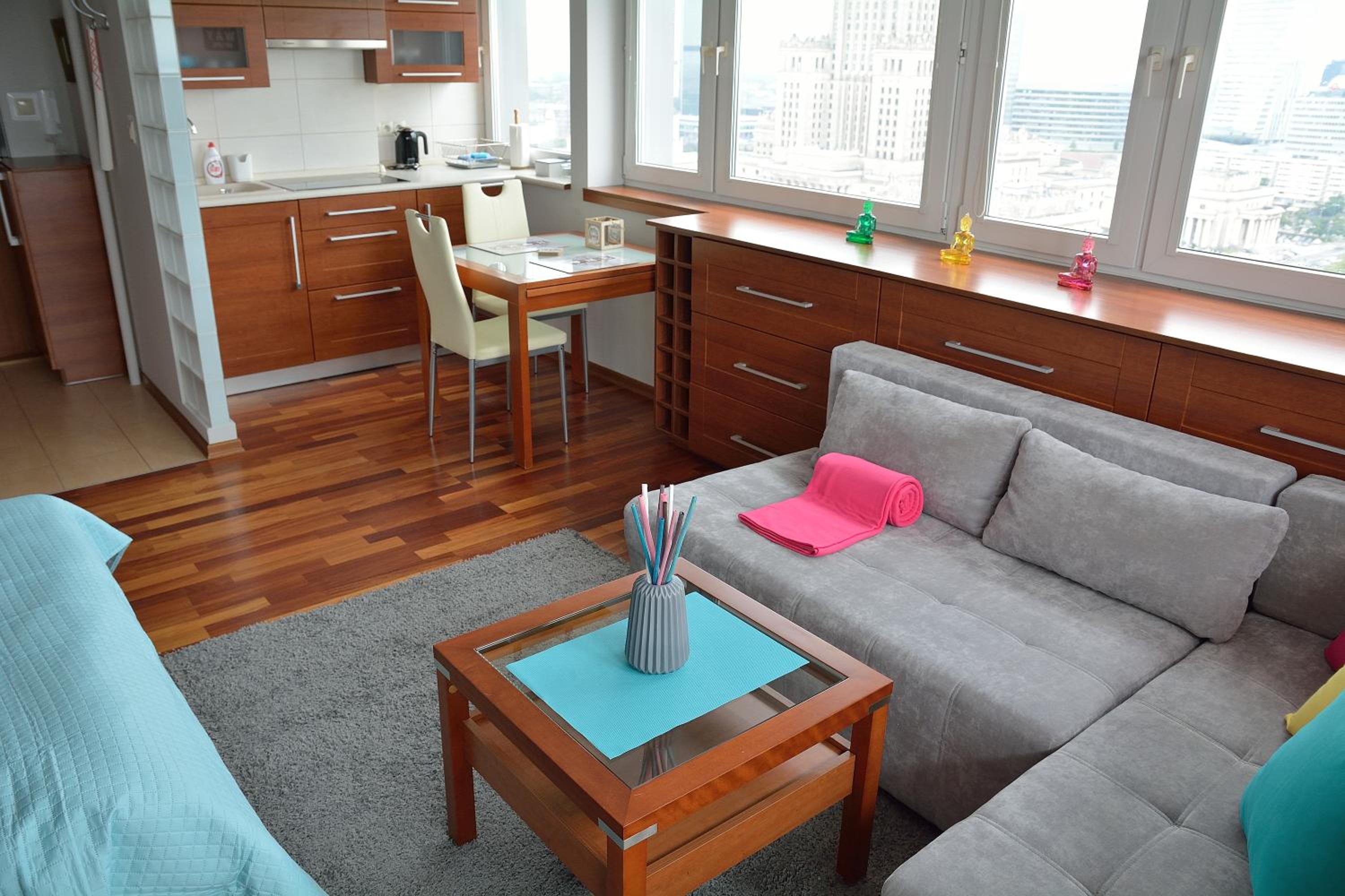 Studio Apartment with Balcony and City View - Świętokrzyska 35 20th floor