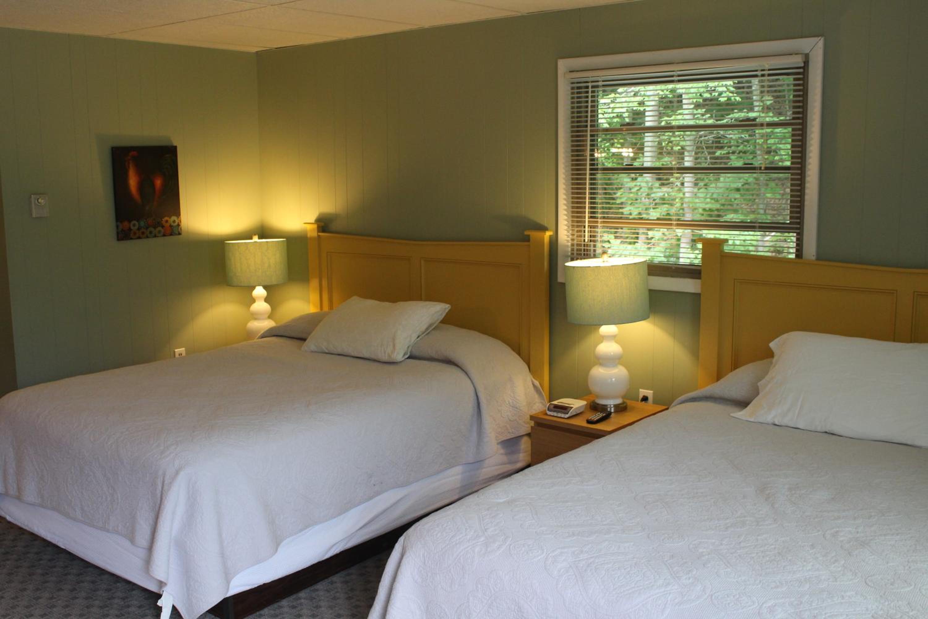 Quadruple Room with Mountain View - Pet Friendly photo 1
