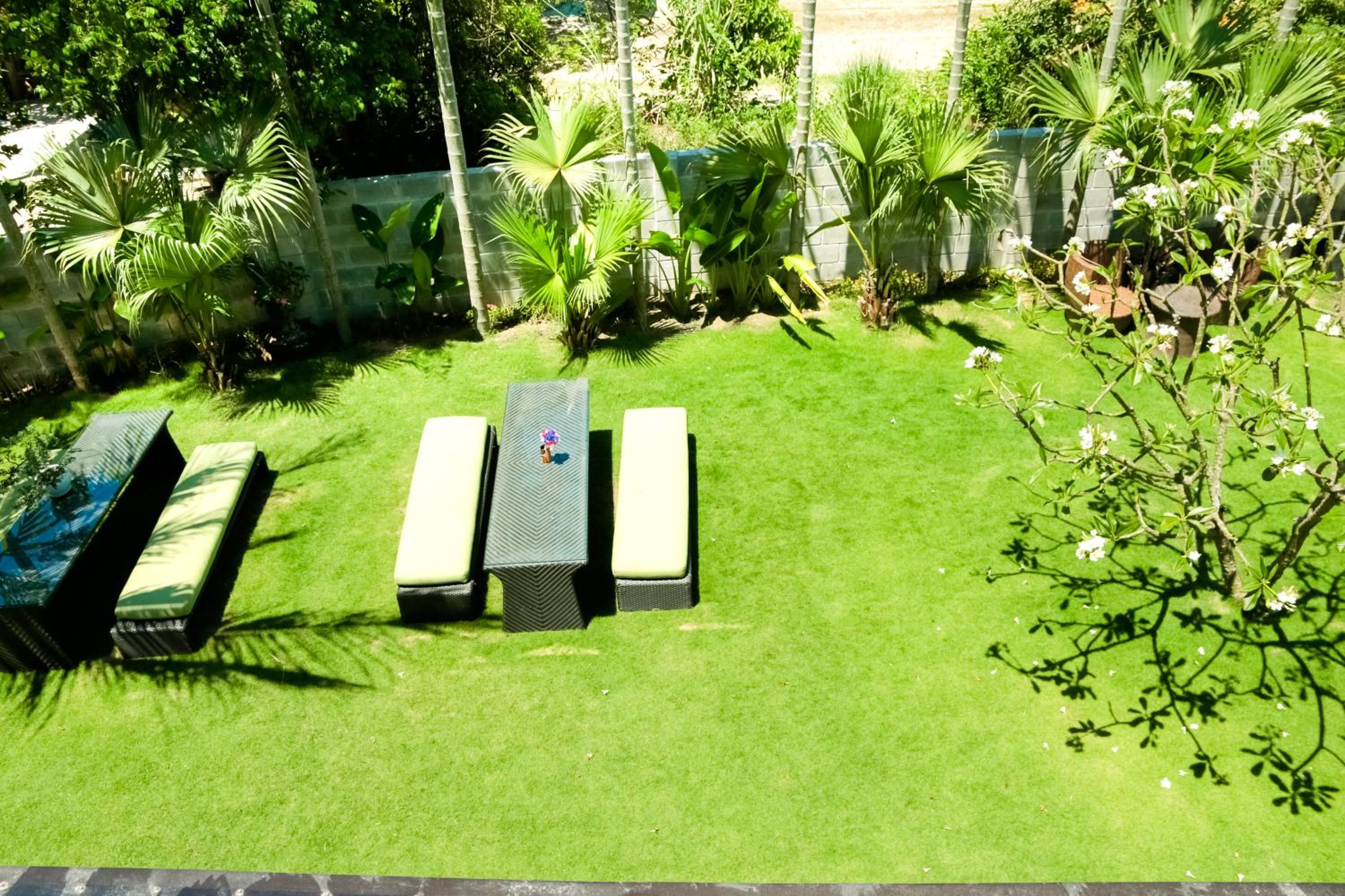 King Room with Garden View