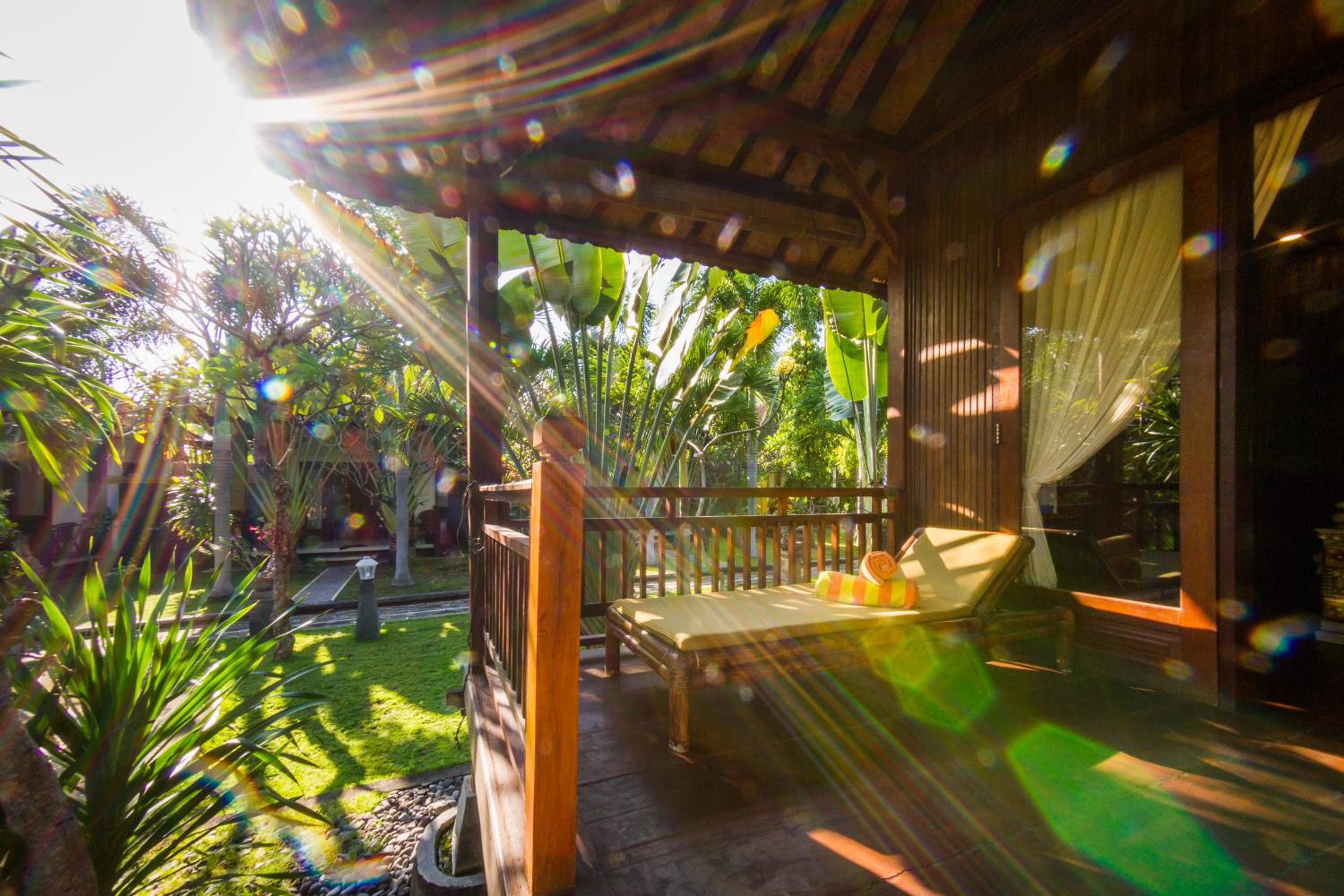 King Room with Garden View photo 2