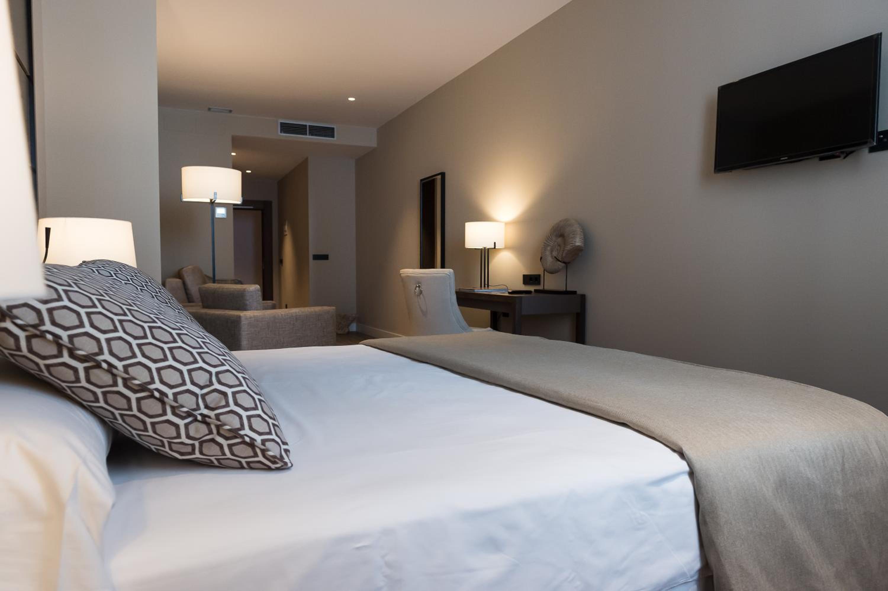 Junior Suite - Photo 7
