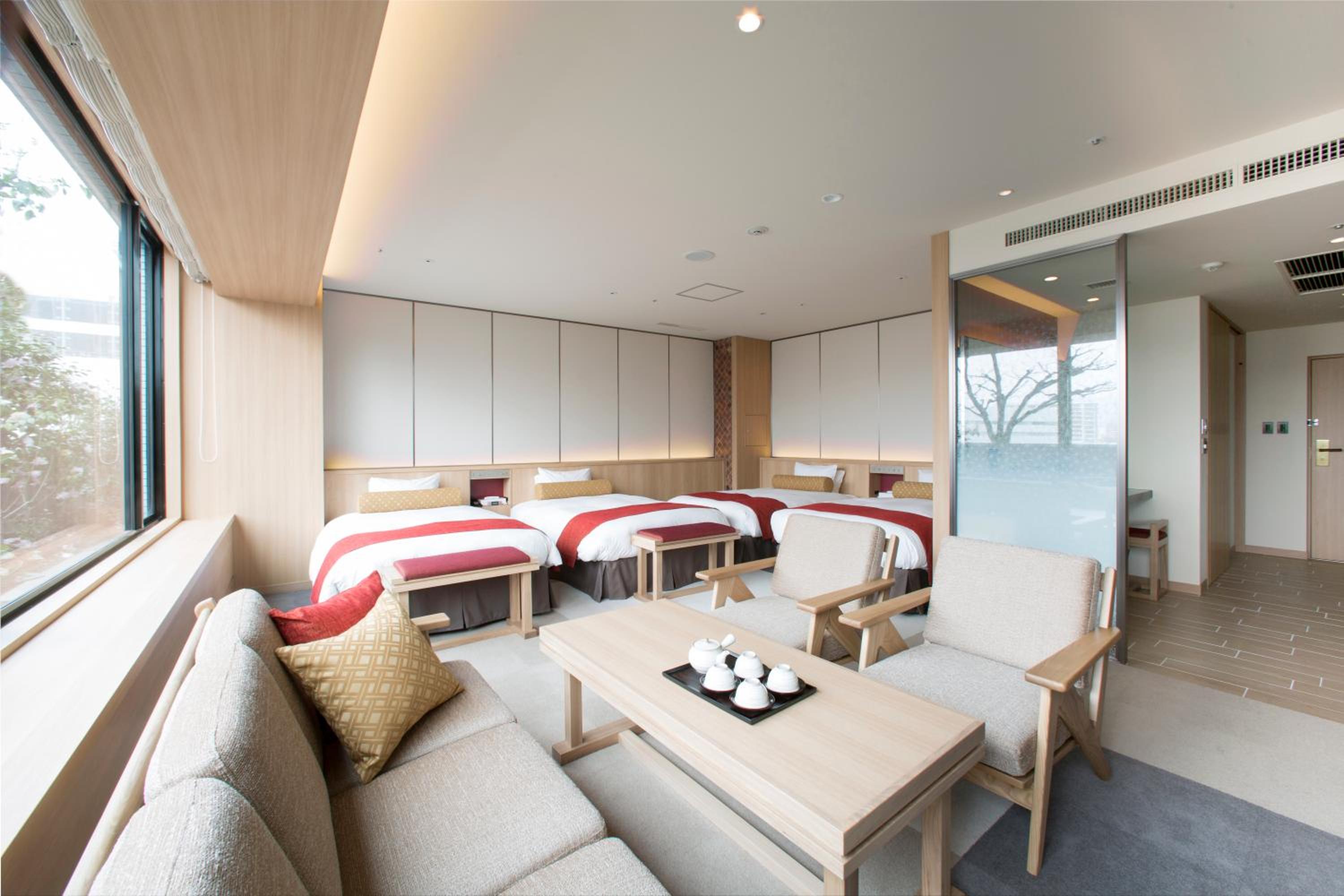 Premium Quadruple Room - Non-Smoking