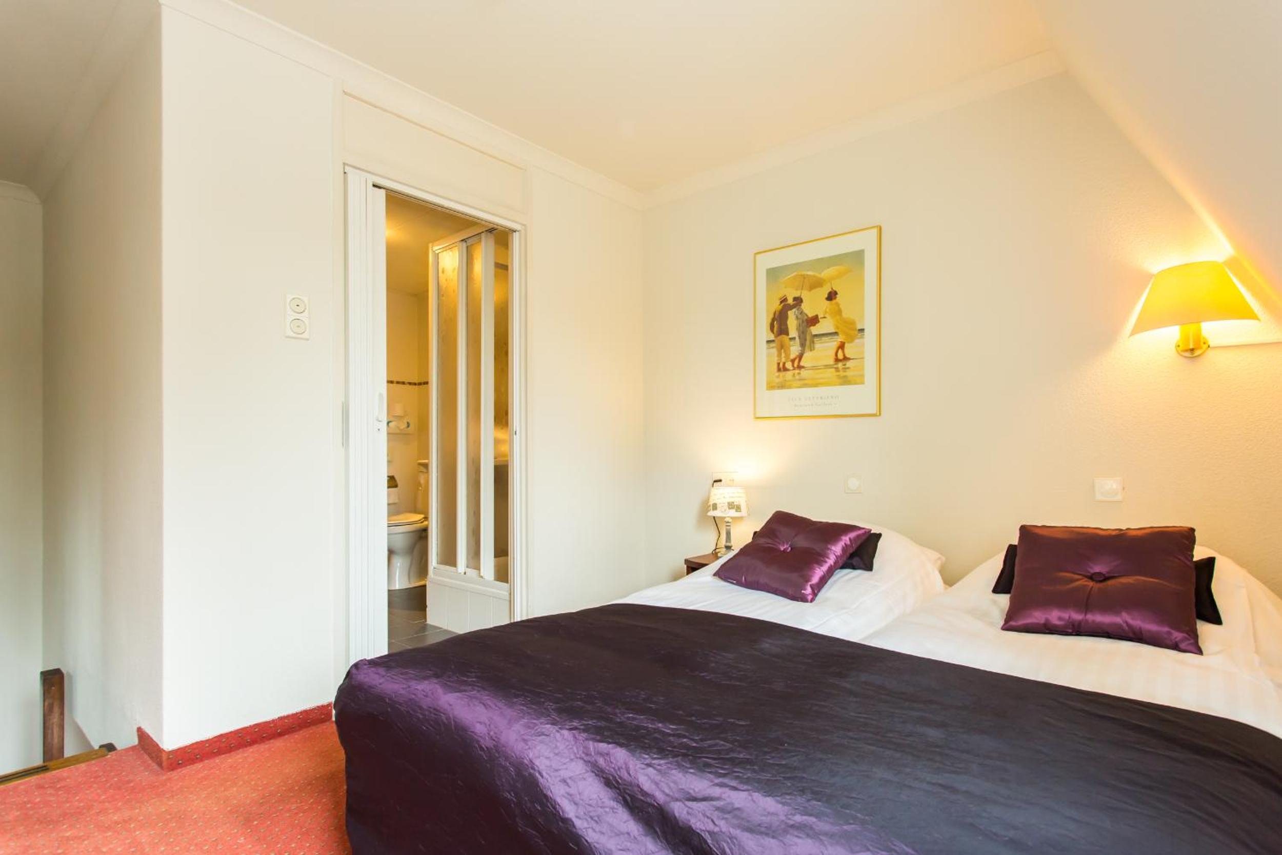 Quadruple Room - Photo 5