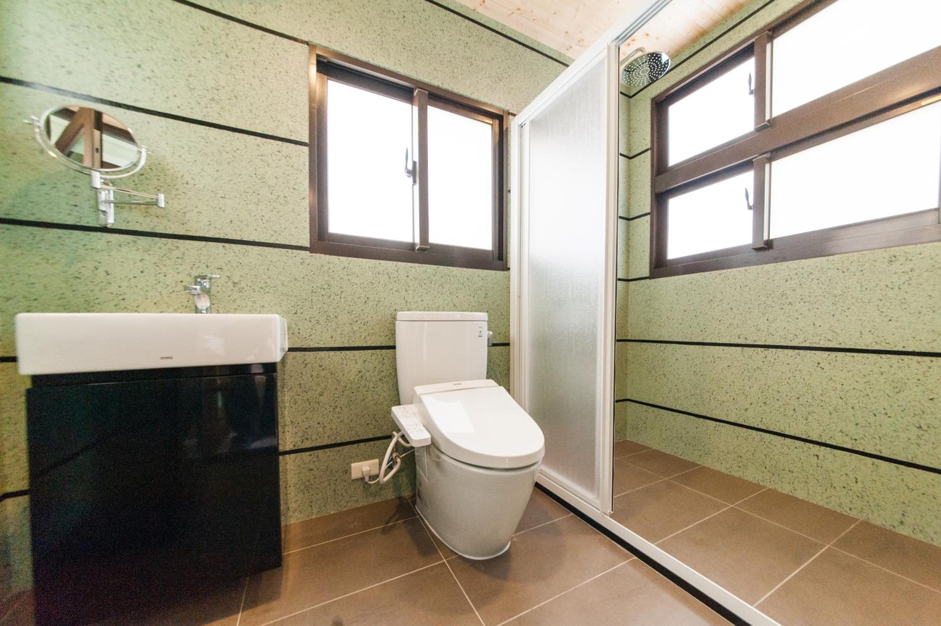 Quadruple Room with Balcony photo 3
