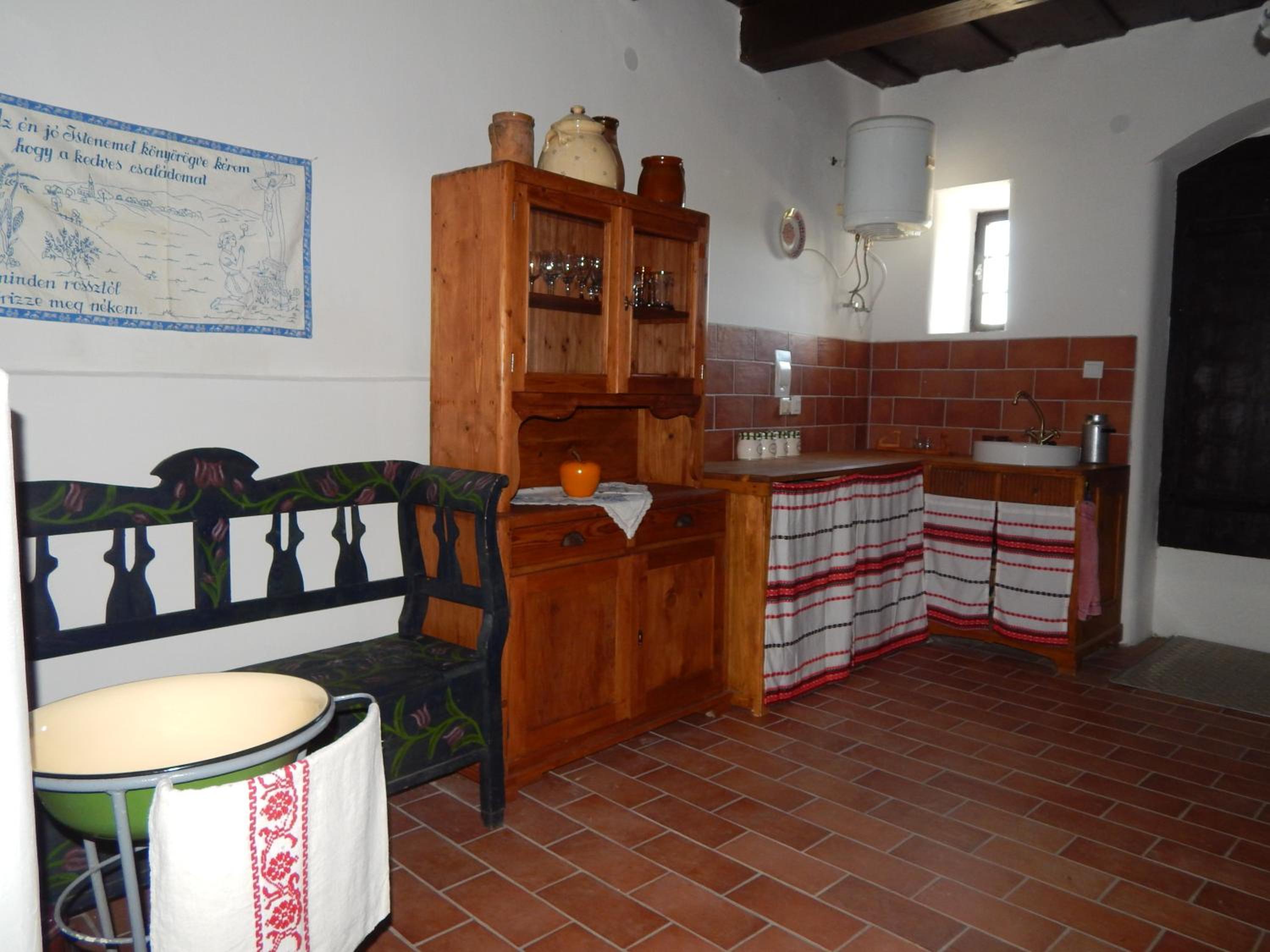 One-Bedroom House photo 1