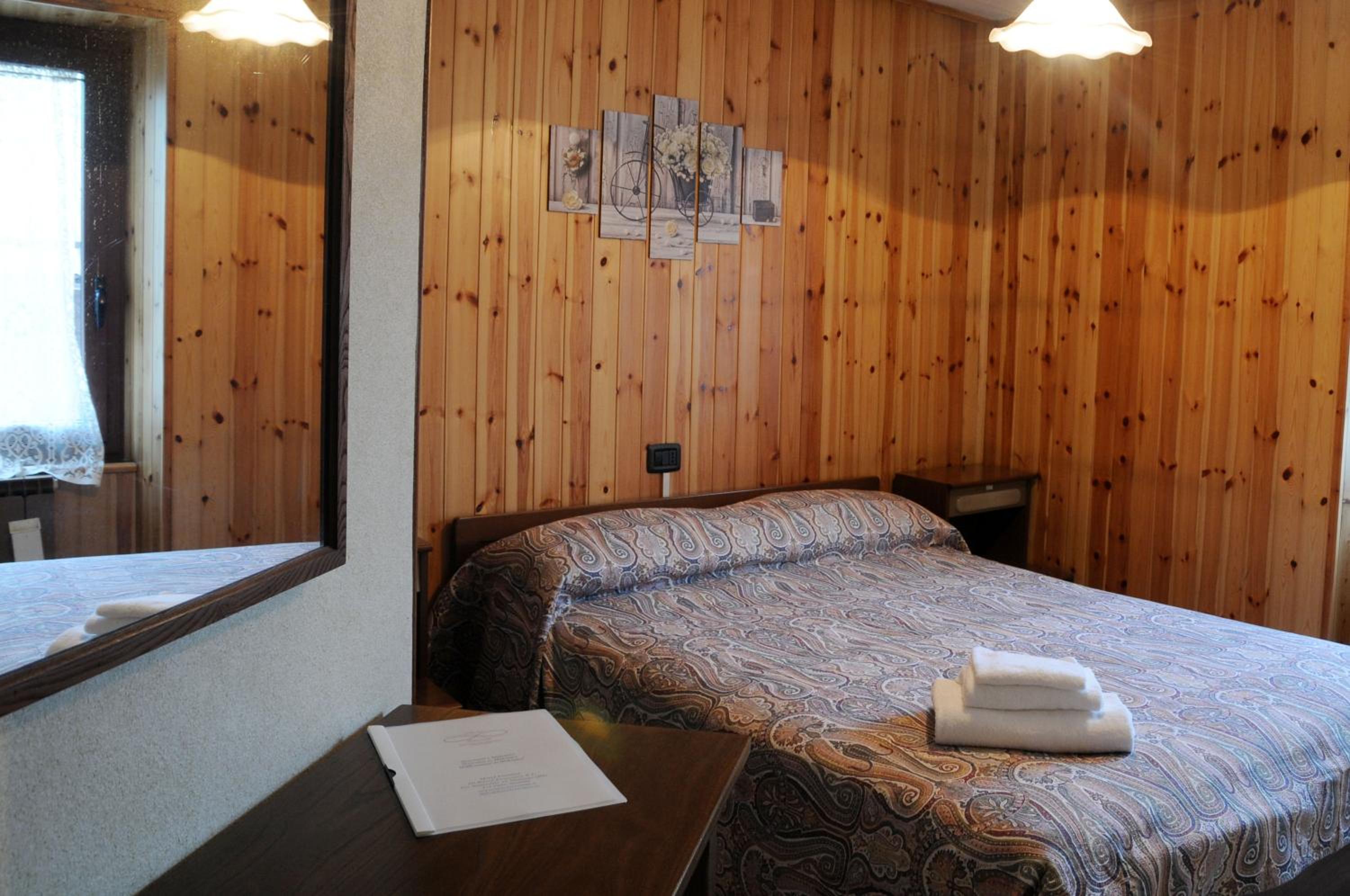 Family Room - Photo 1