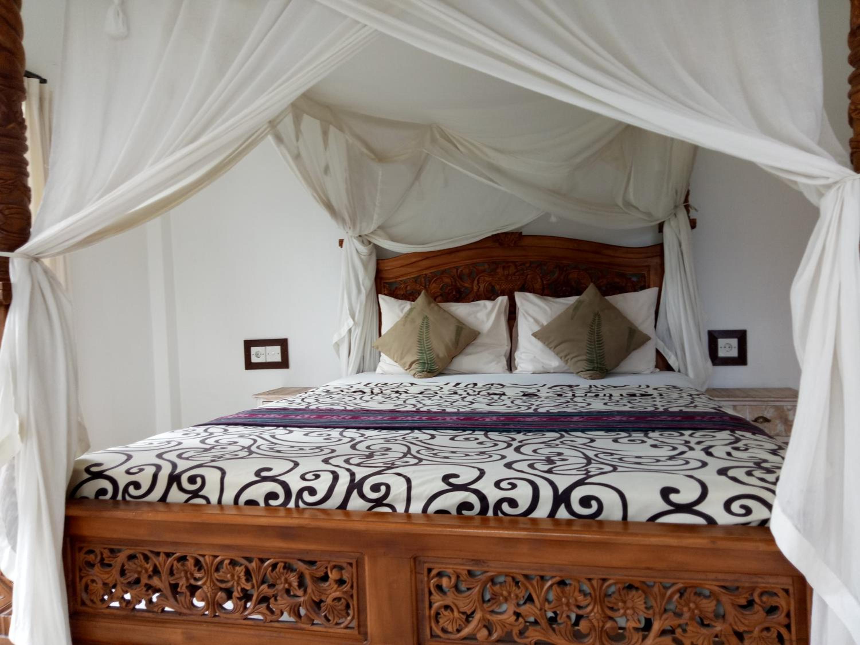 Deluxe Double Room with Balcony - Photo 1