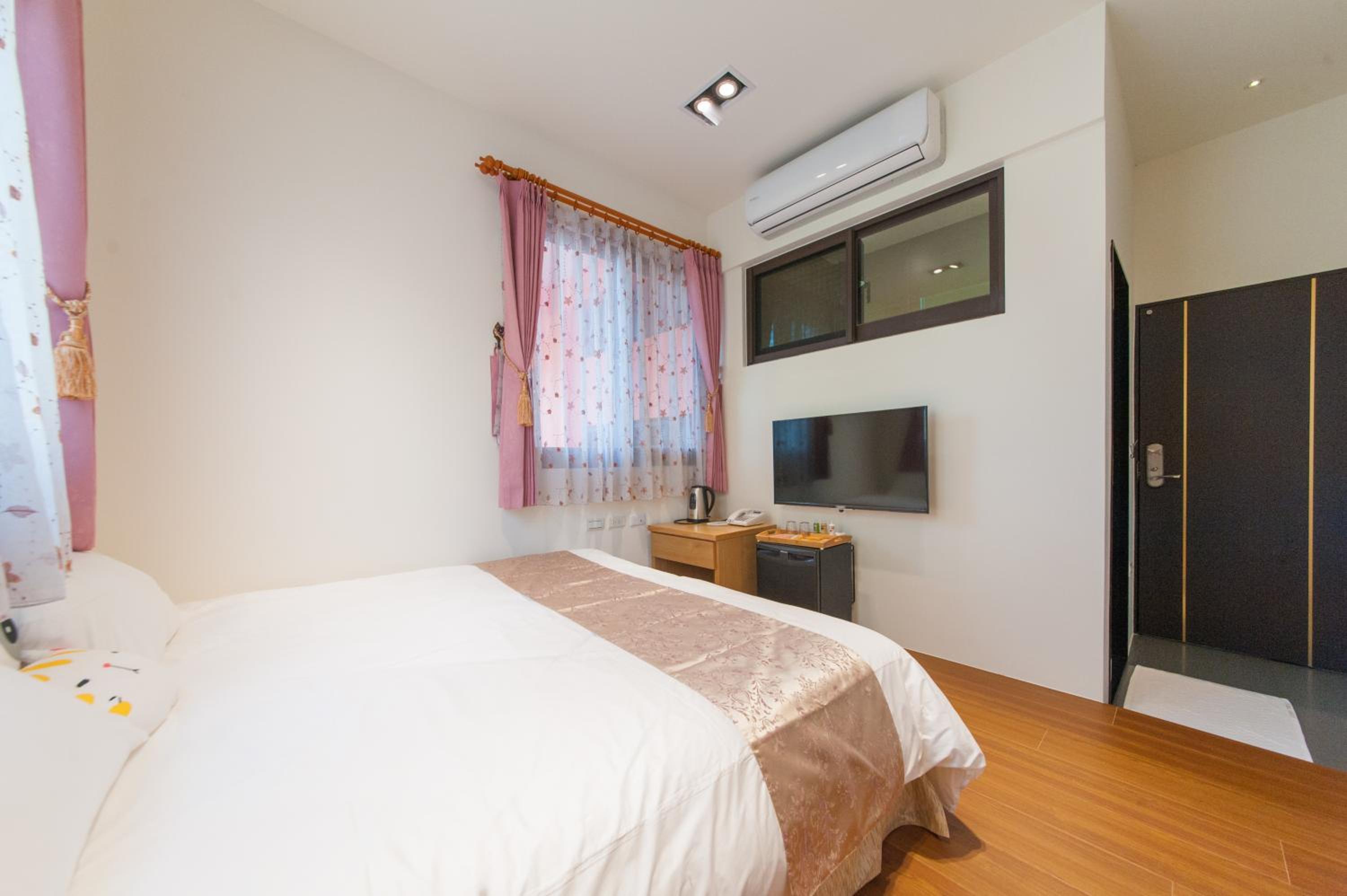 Double Room with Garden View photo 3