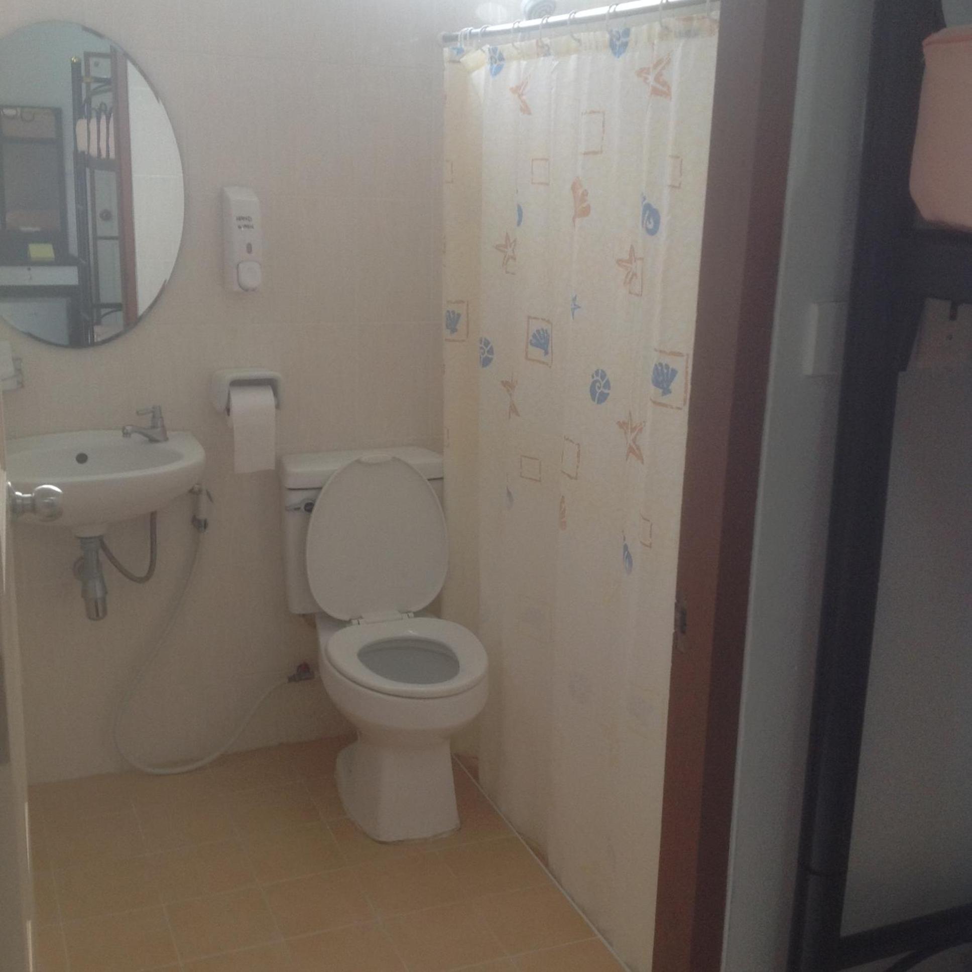 Bed in 4-Bed Female Dormitory Room photo 2