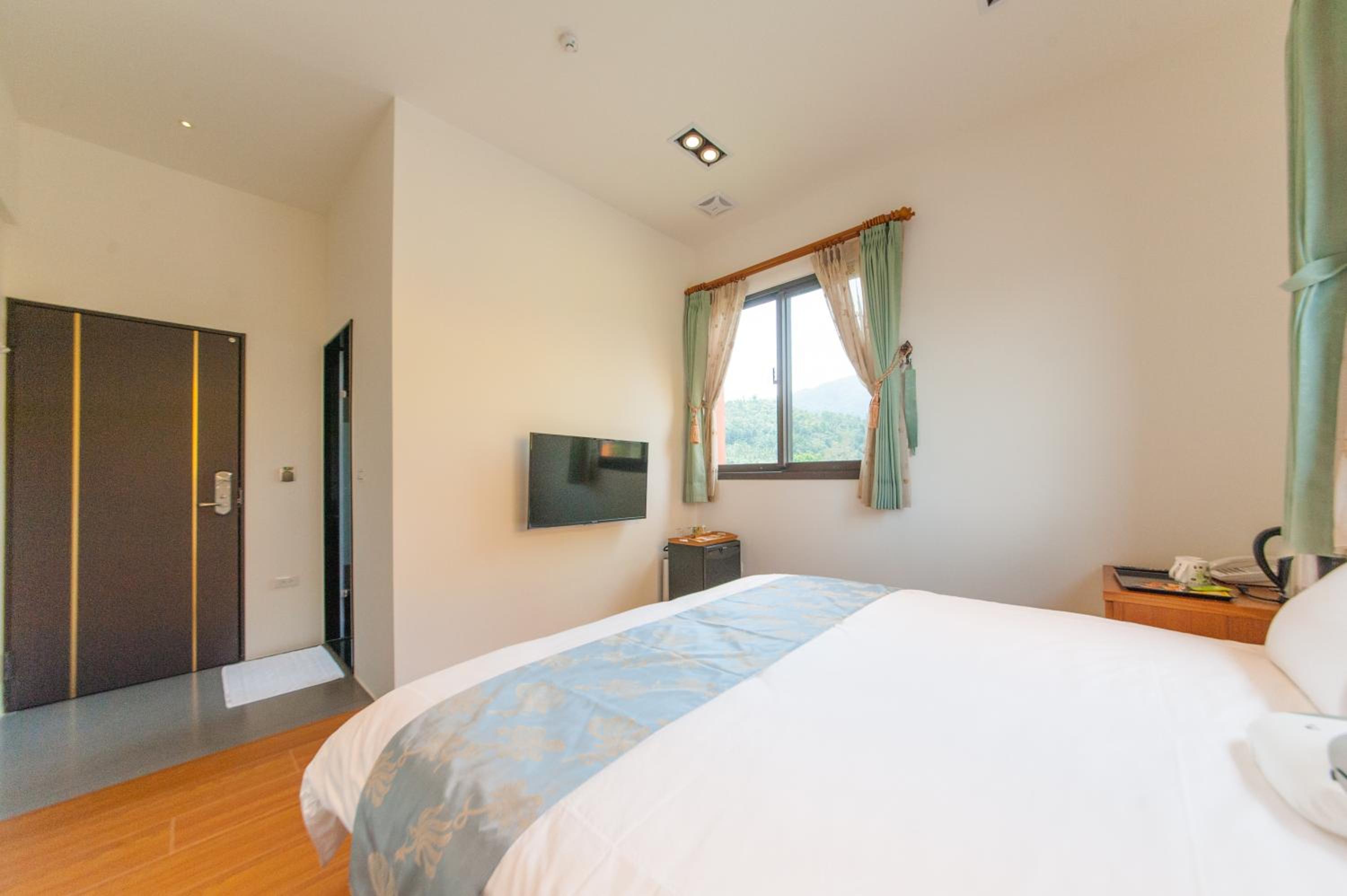 Double Room with Garden View photo 3