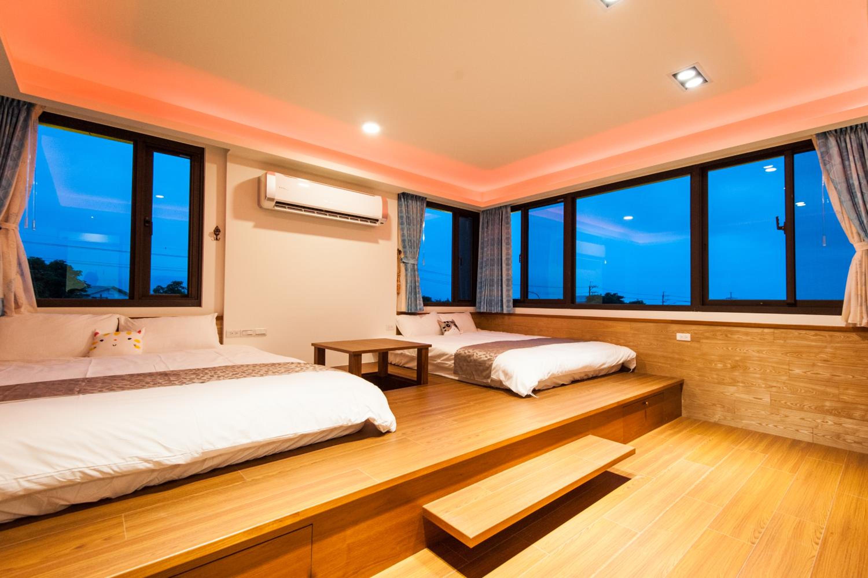 Villa photo 2