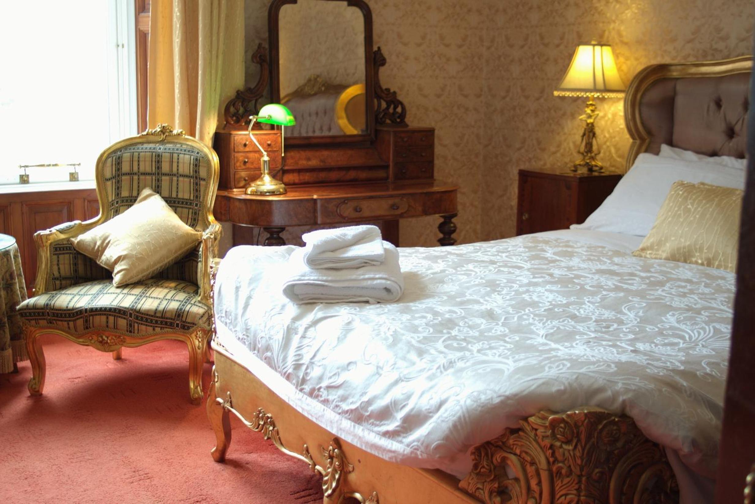 Double Room - Photo 16