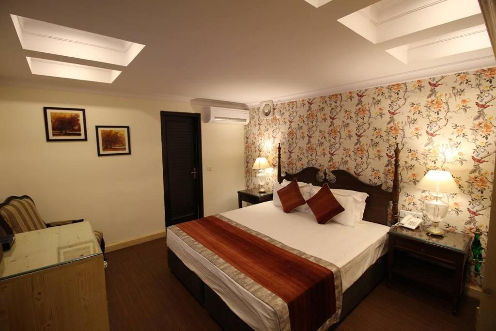Premium Room - Photo 7