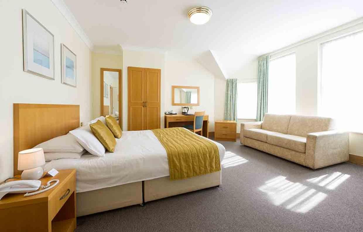 Executive Double Room with Sea View - Photo 8