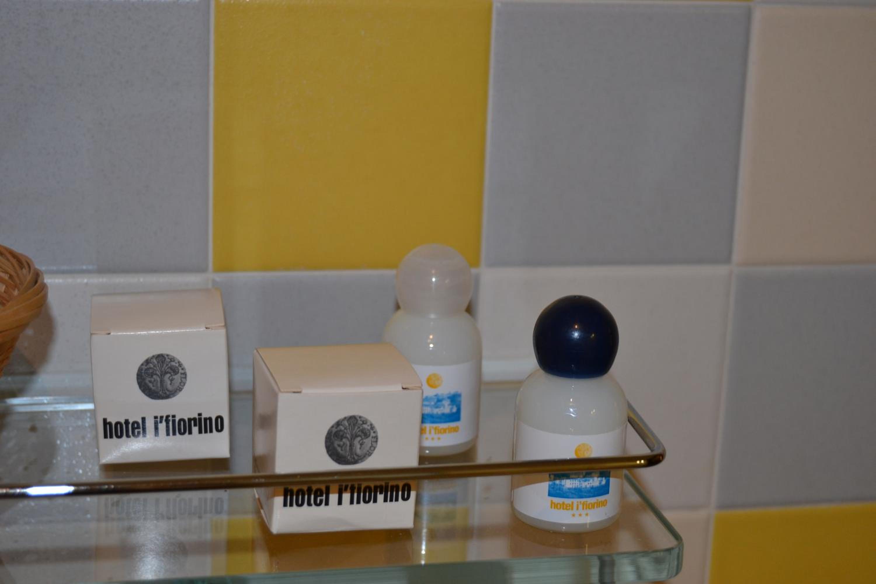 Triple Room - Photo 7