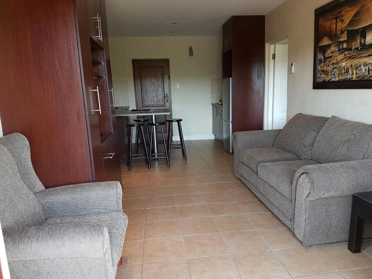 Apartment - Photo 5